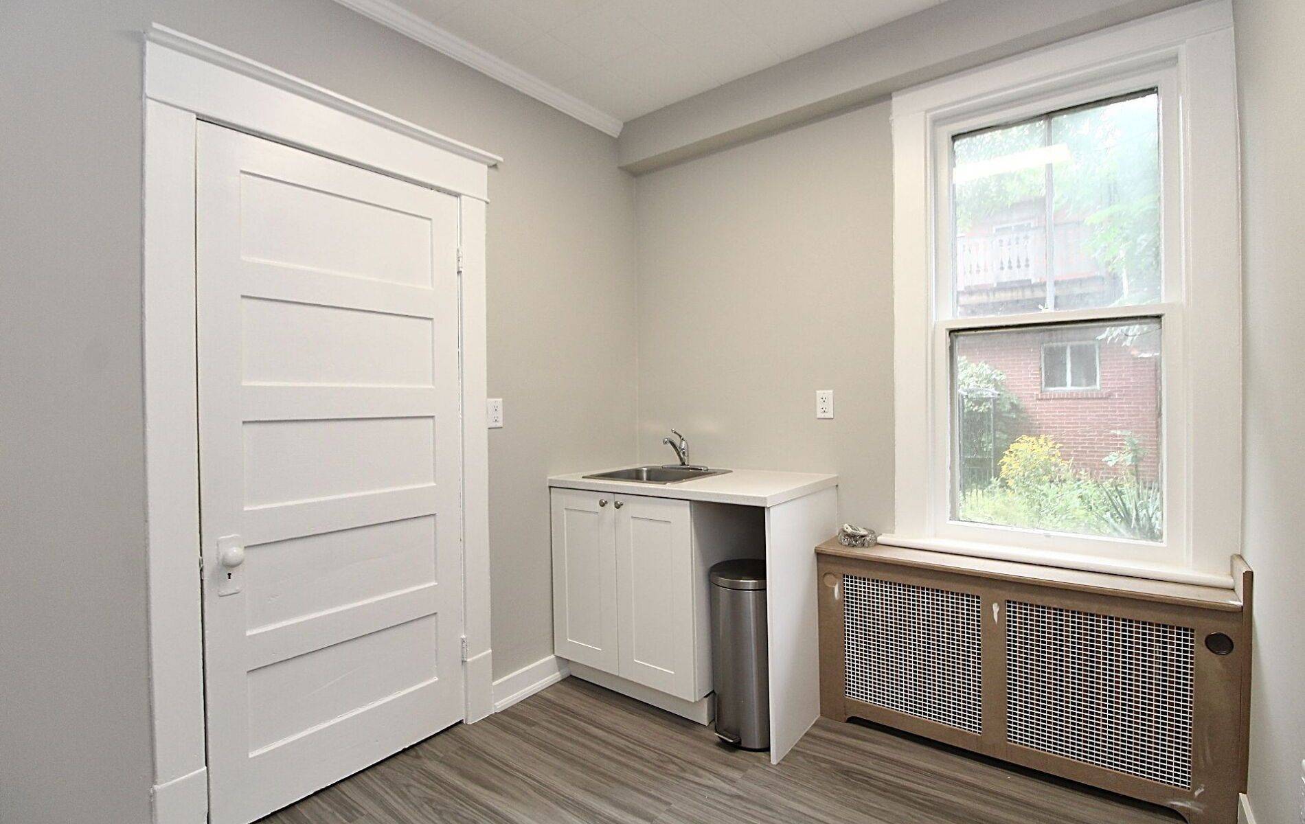 Caledon, ON L7E 1A2,69 King ST W #Main- Back