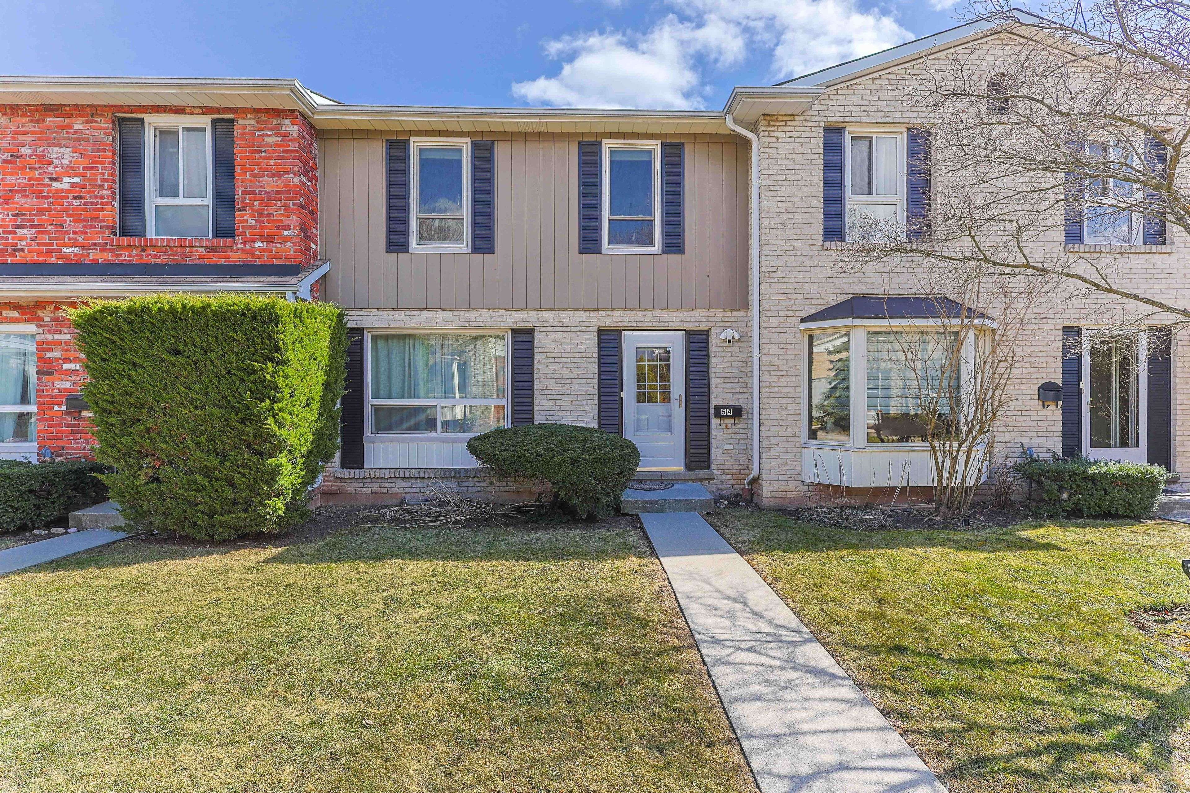 Burlington, ON L7L 1E1,5475 Lakeshore RD #54