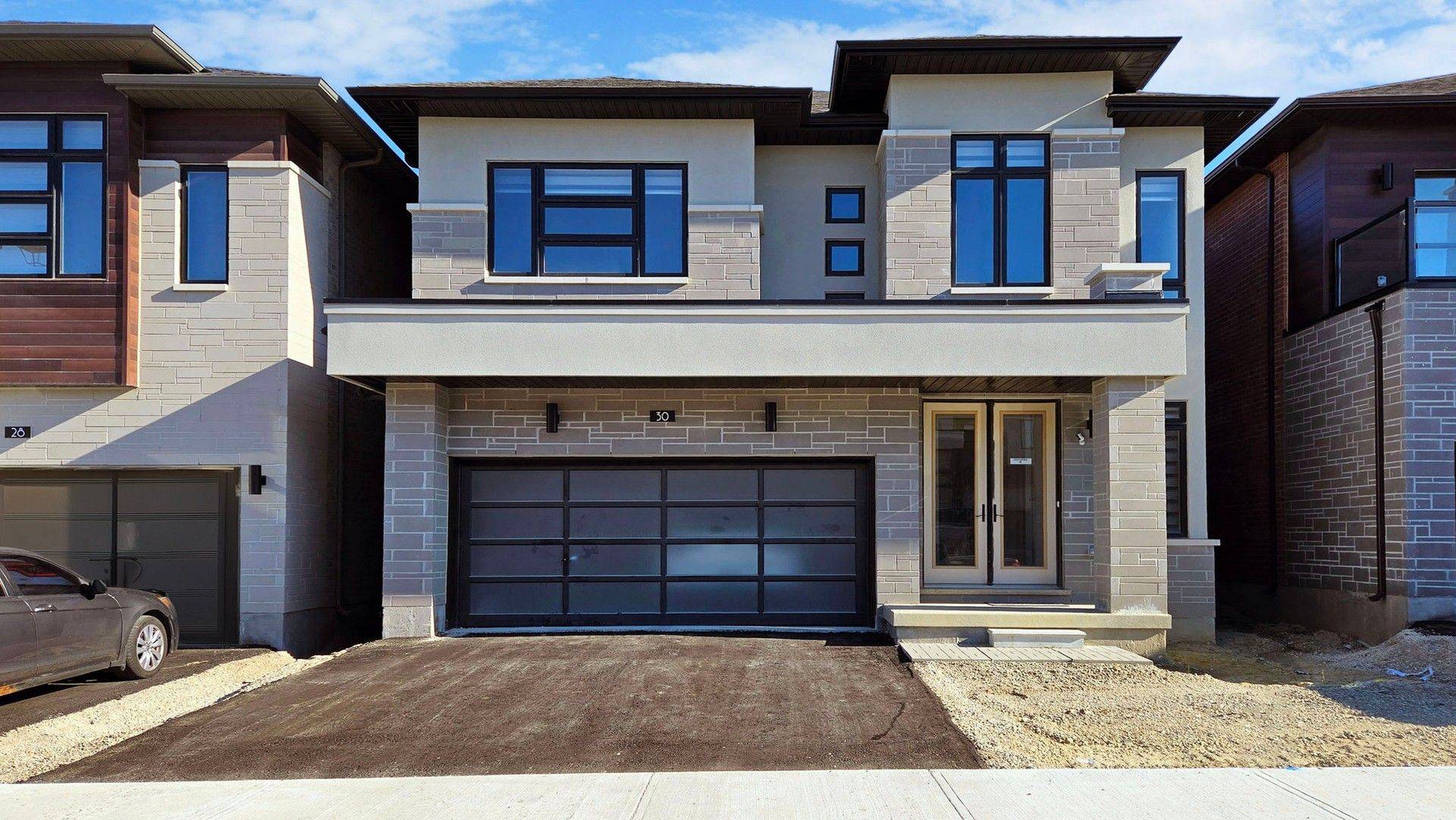 Brampton, ON L6R 4E3,30 Duxbury RD #Basement