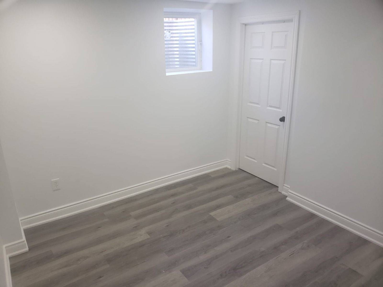 Milton, ON L9T 7H3,700 Megson TER