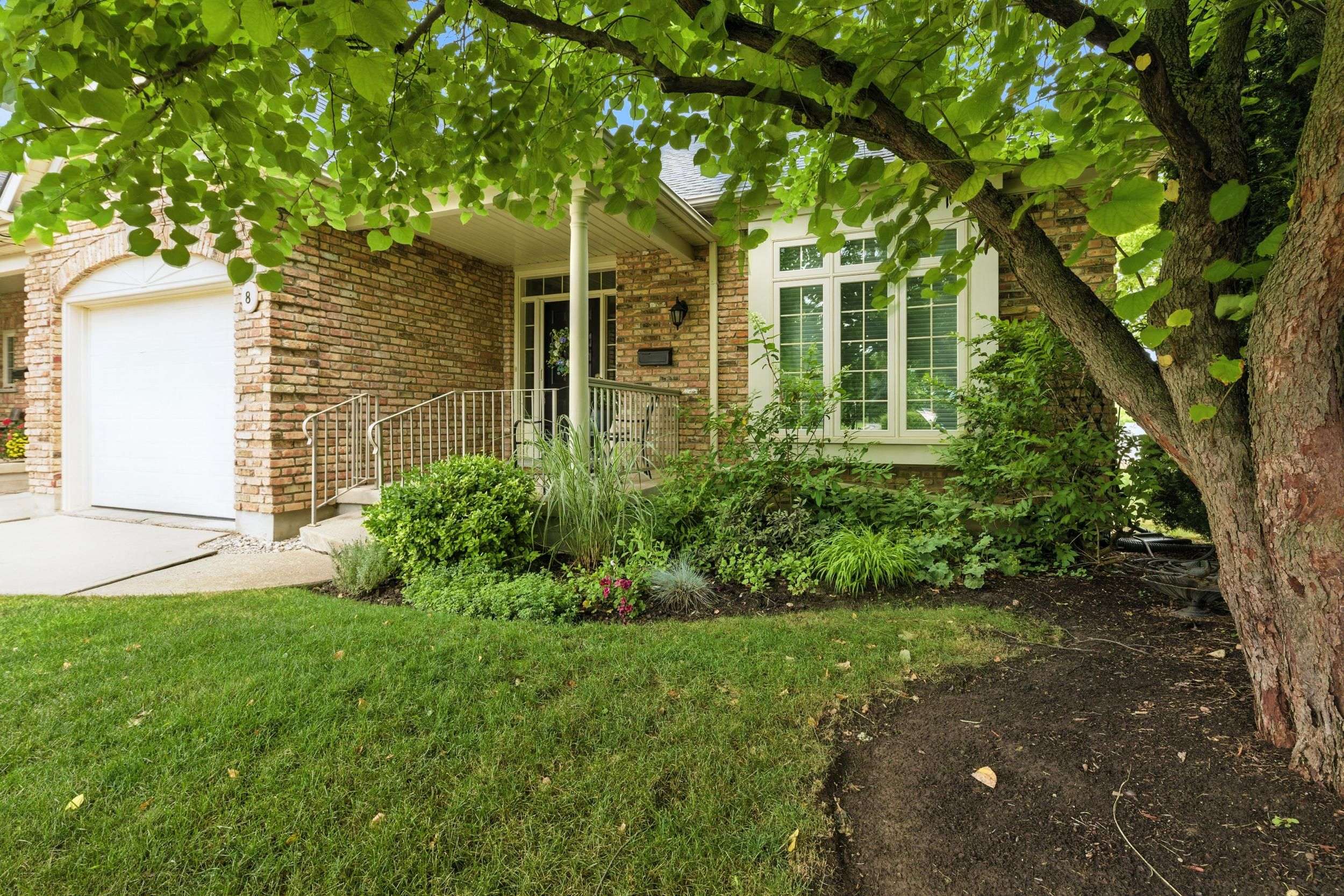 St. Catharines, ON L2S 3Z9,174 Martindale RD #8