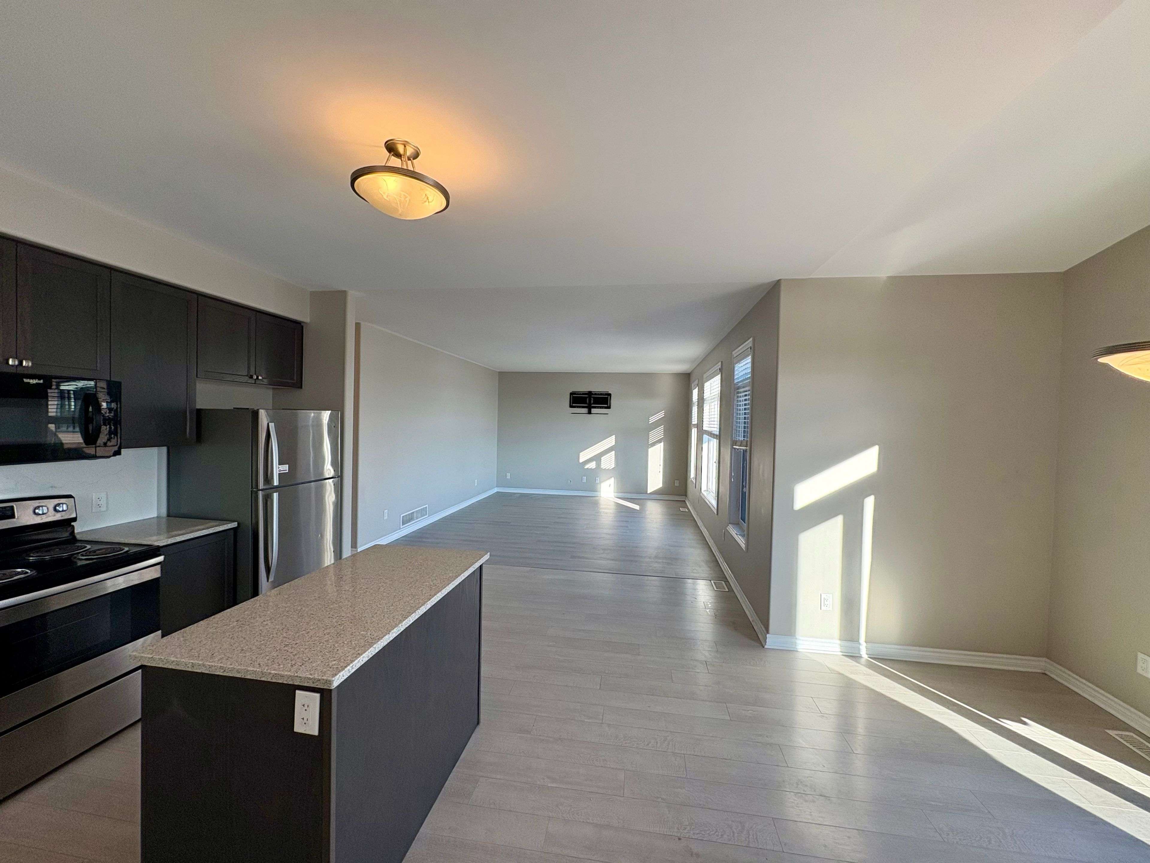 Kingston, ON K7P 0S8,1621 Brookedayle AVE