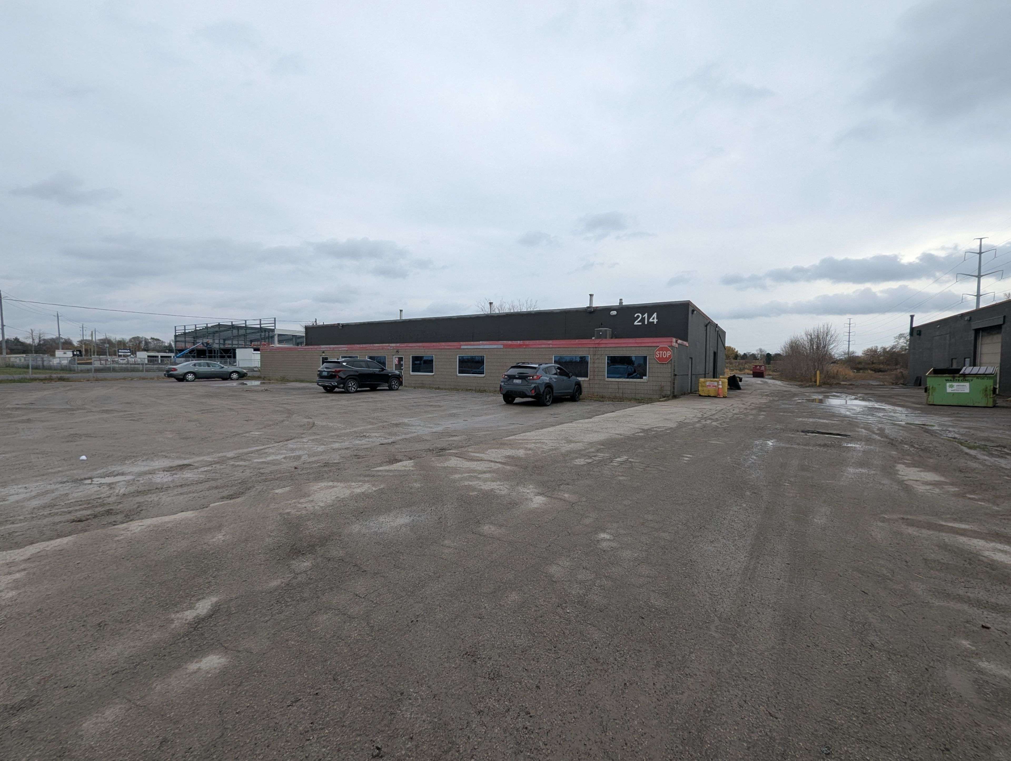 St. Catharines, ON L2R 7K6,214 Dunkirk RD