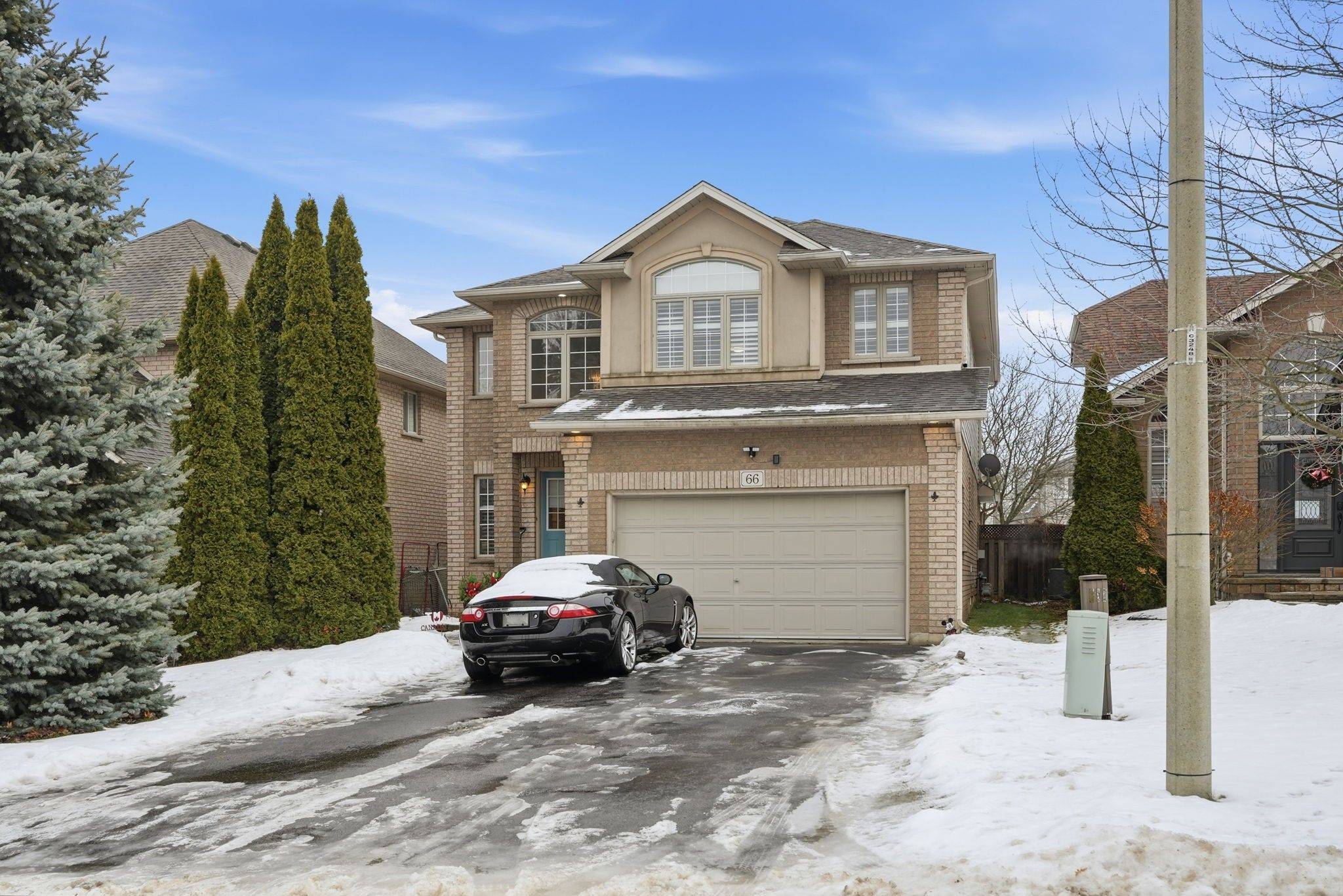 Hamilton, ON L9K 1M9,66 Suffolk ST