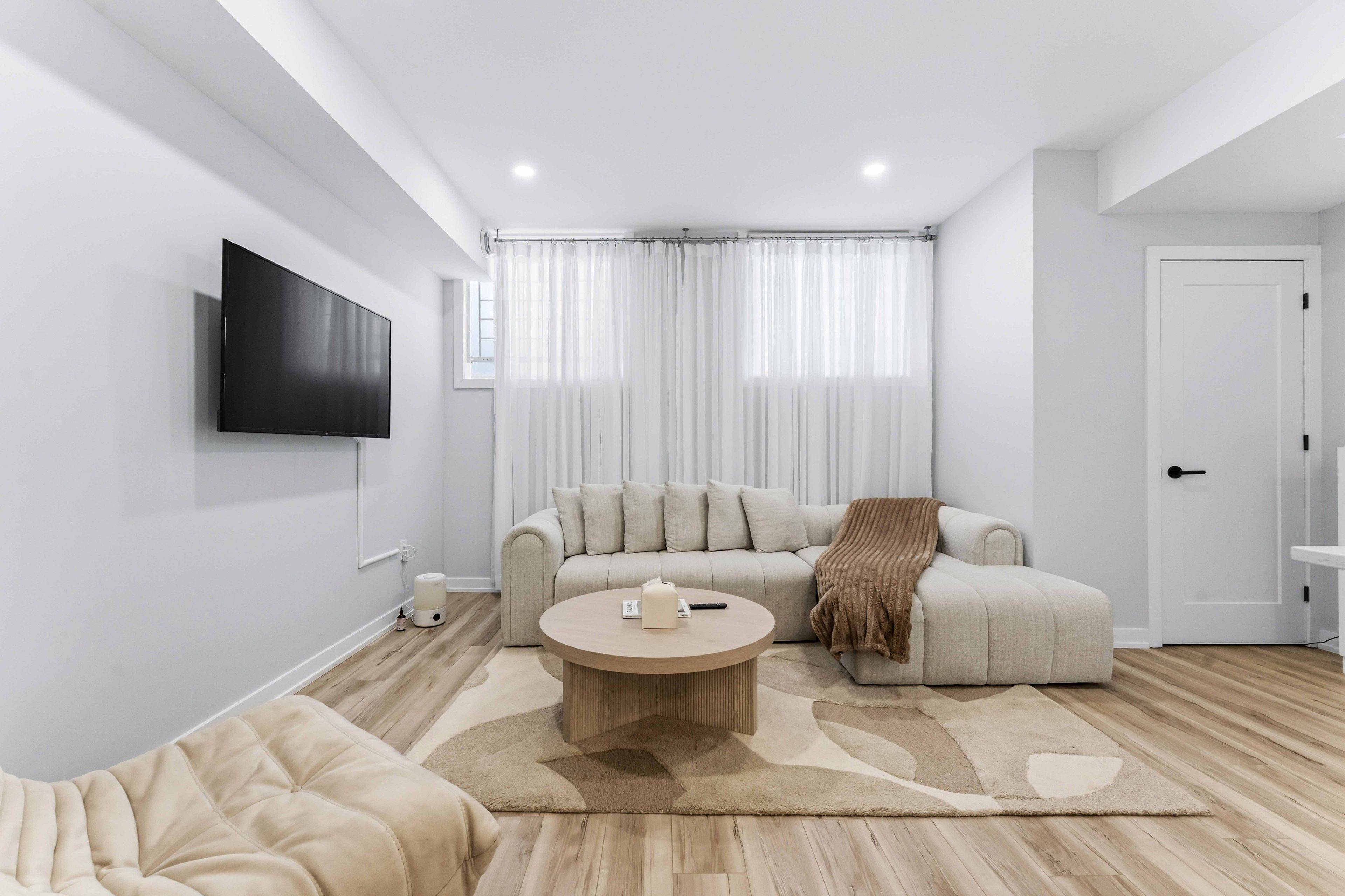 Lower Town - Sandy Hill, ON K1N 5M8,182 Murray ST