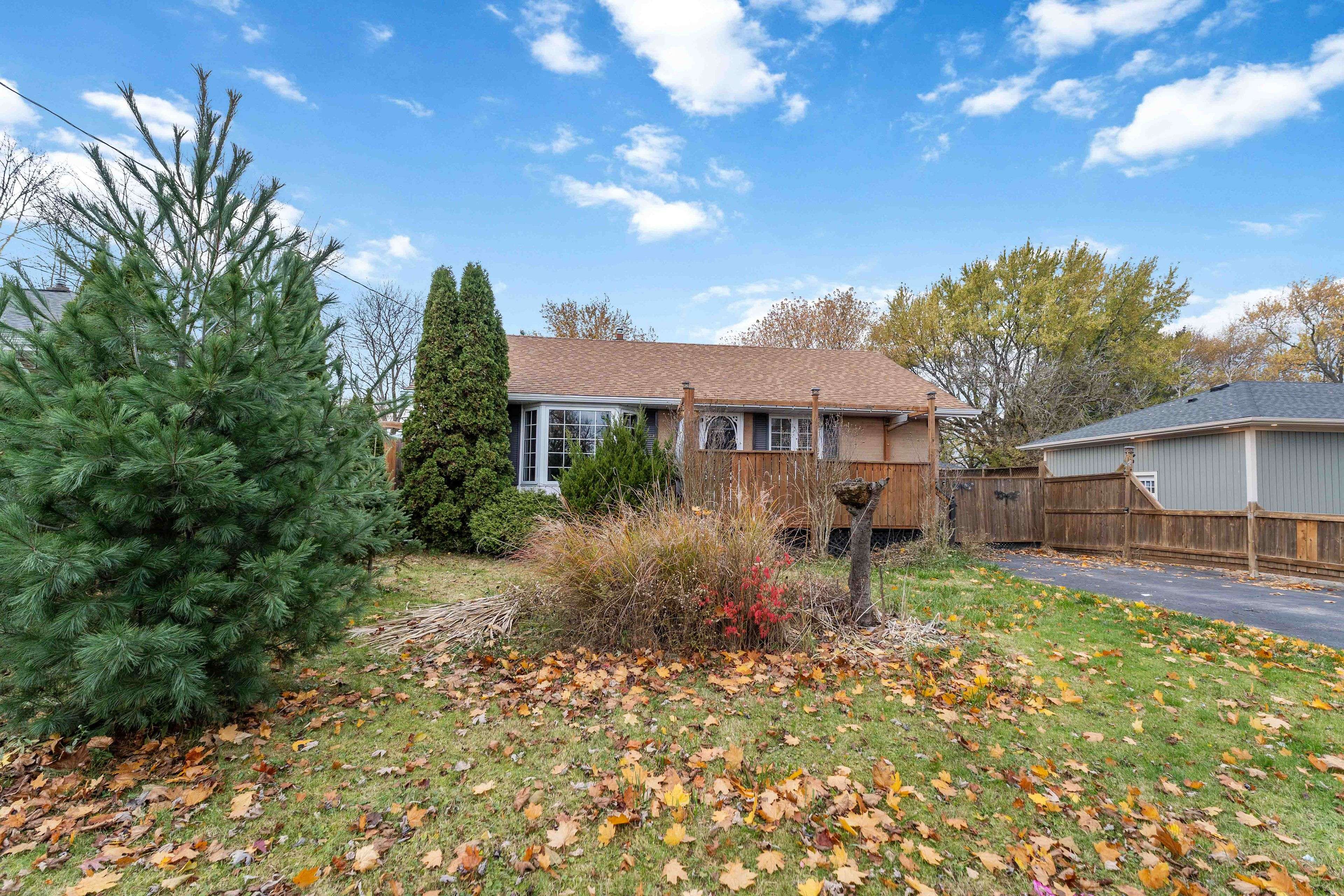 Welland, ON L3C 1Z6,23 Verne AVE