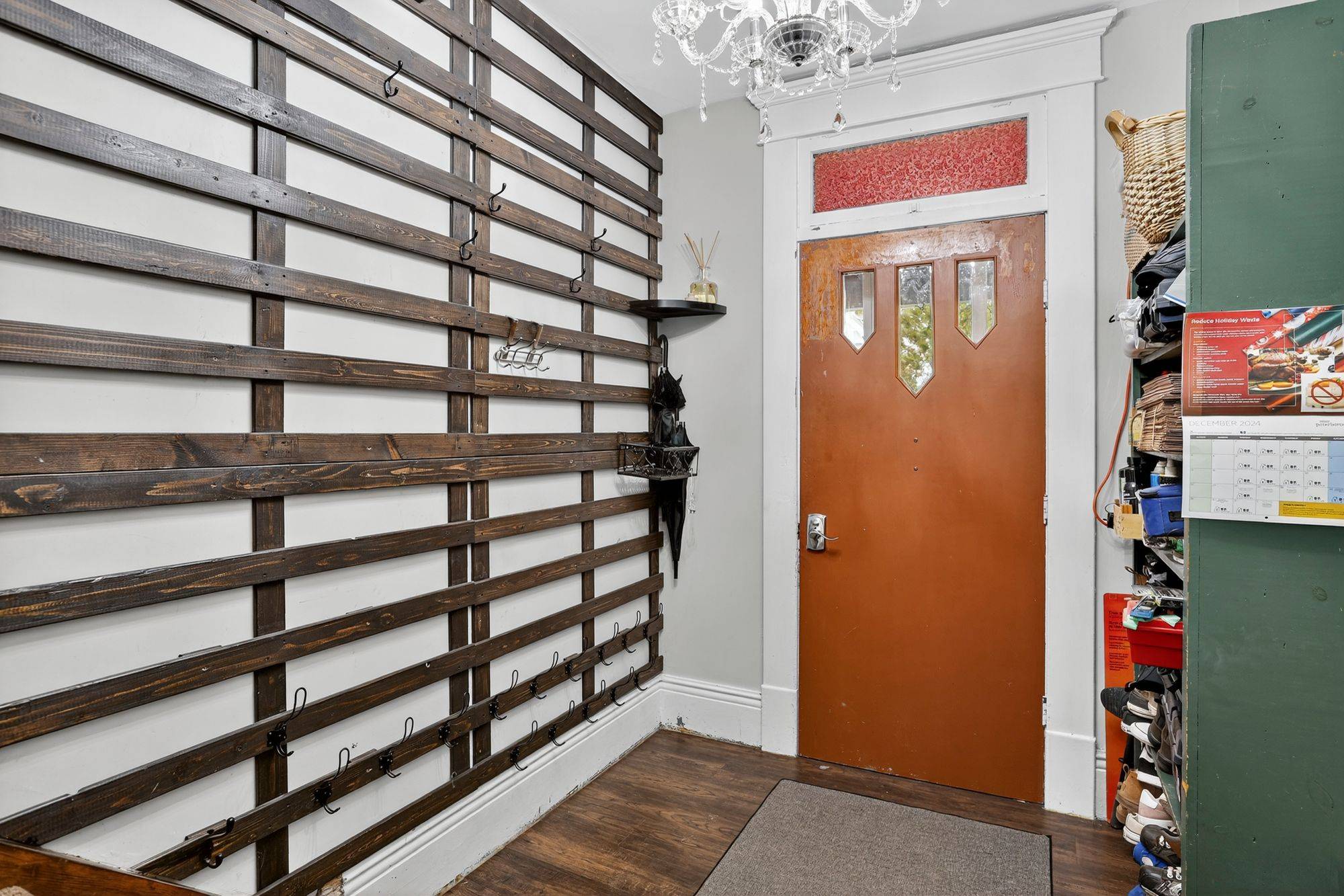 Peterborough, ON K9J 2C3,201 Romaine ST