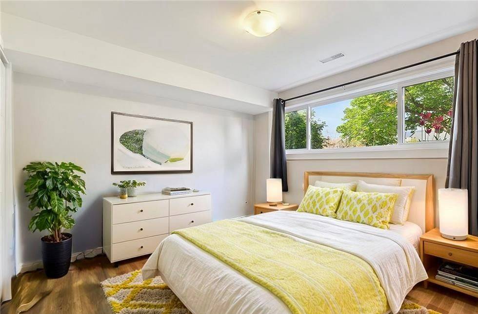 Welland, ON L3B 5Z5,203 Commercial ST #Lower