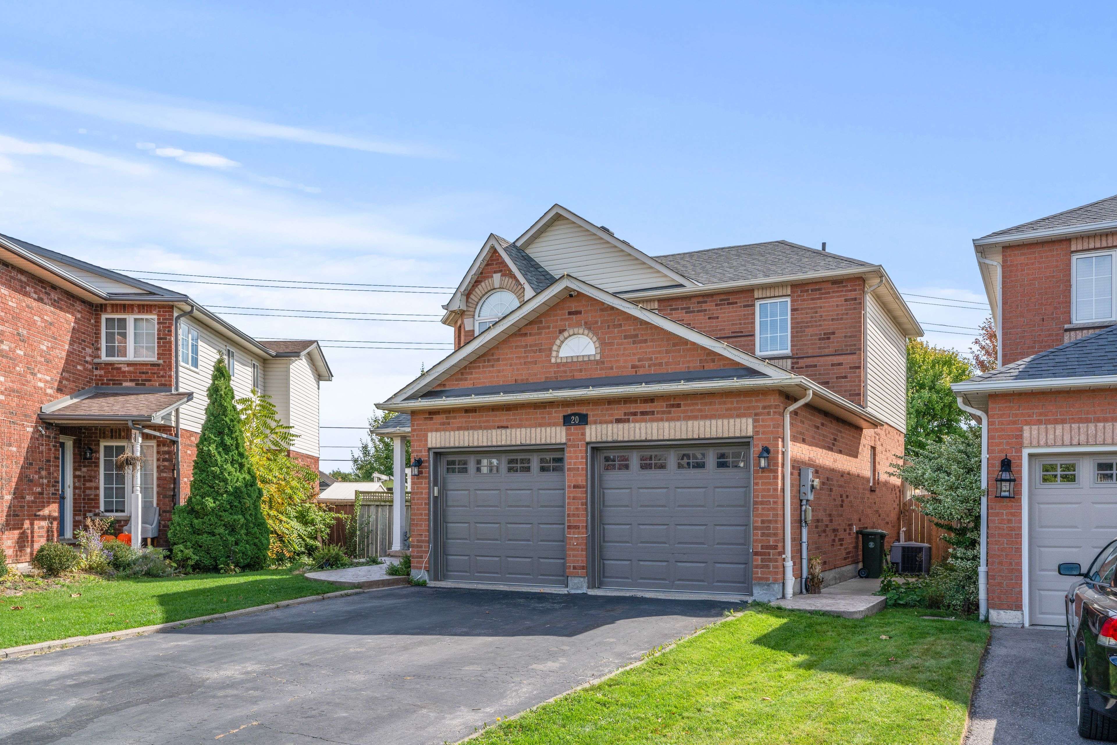 Hamilton, ON L0R 2H5,20 Pentland RD