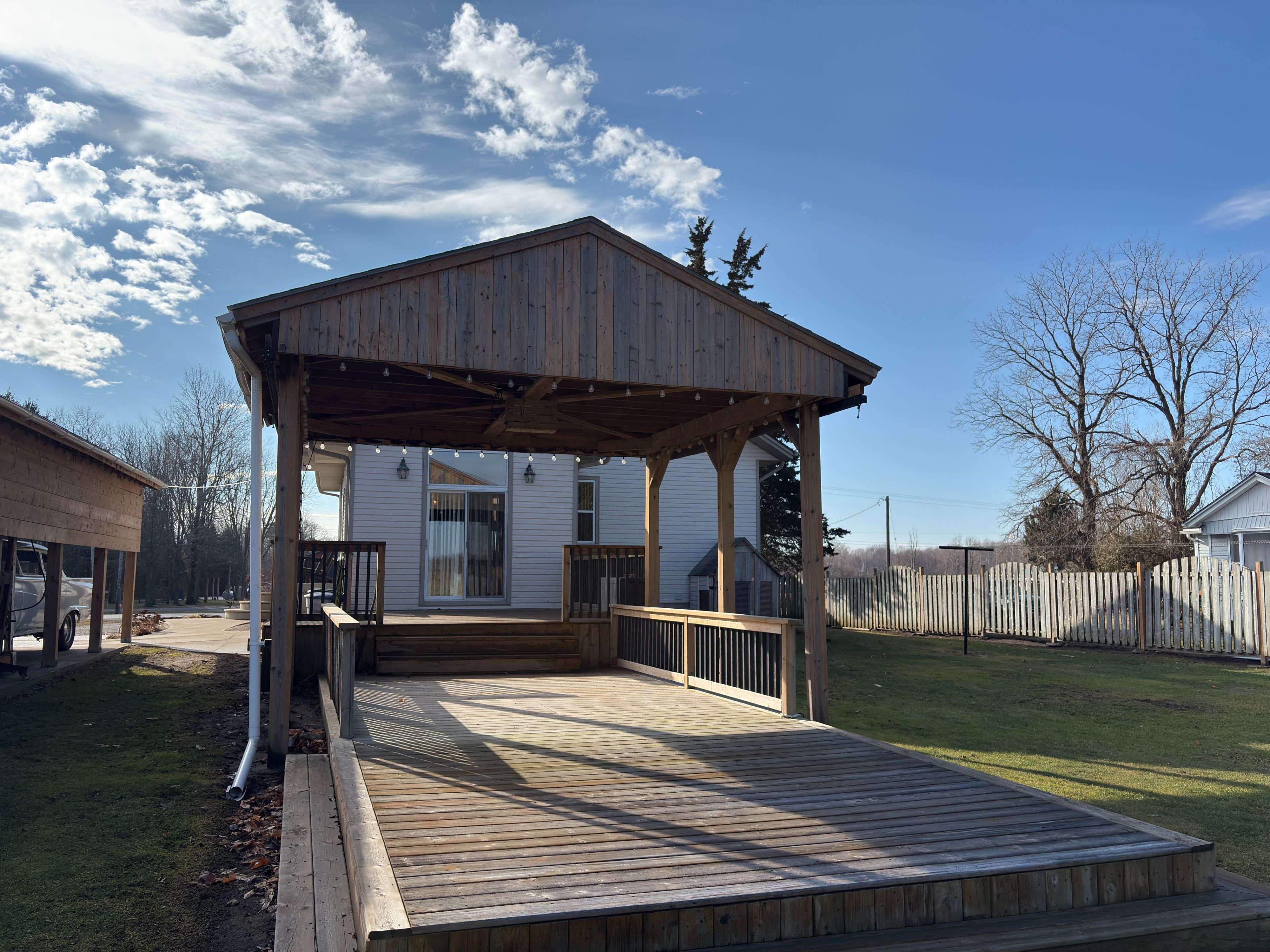 Bayham, ON N0J 1T0,54582 Vienna Line