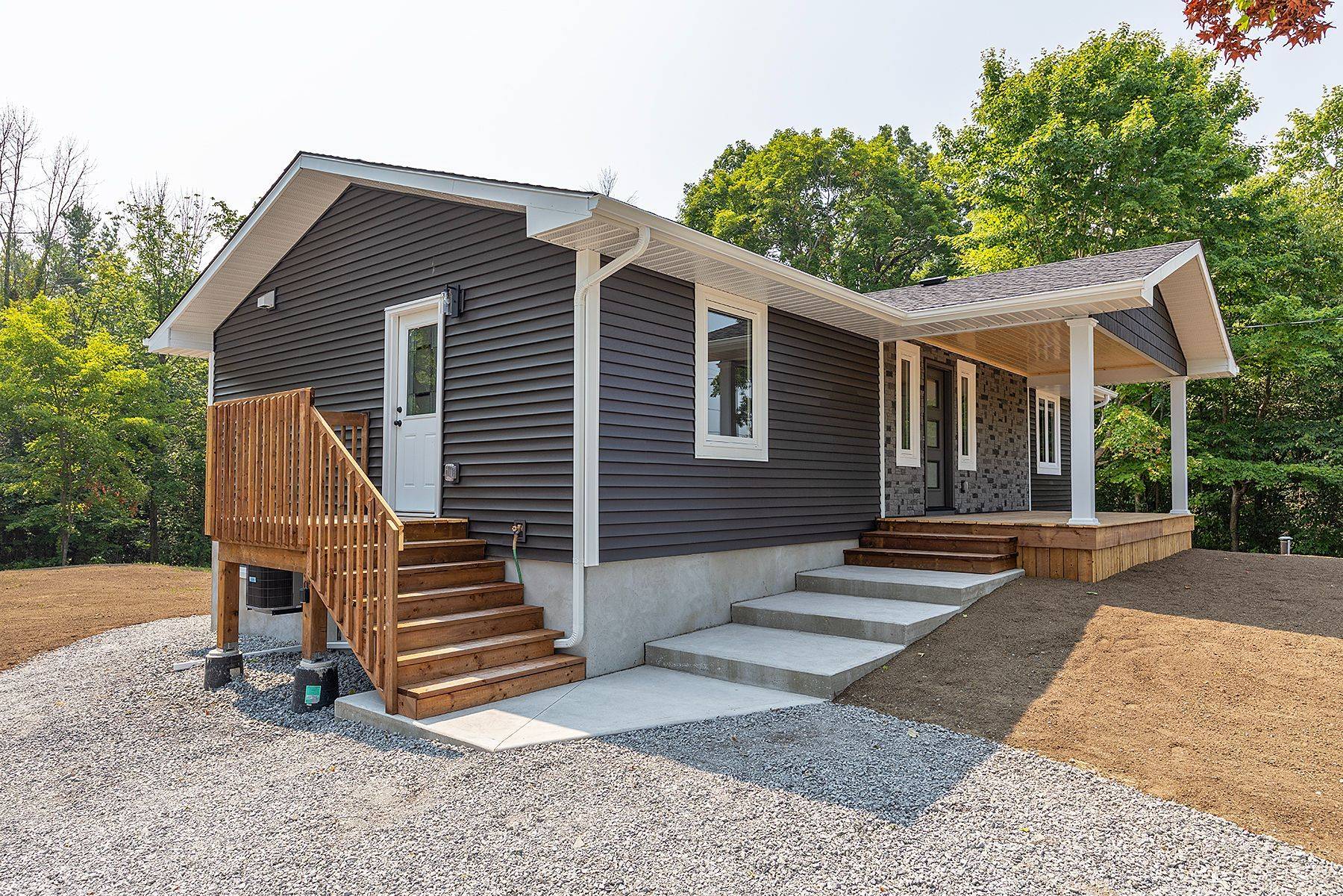 Kingston, ON K0H 1S0,1938 Cole Hill RD