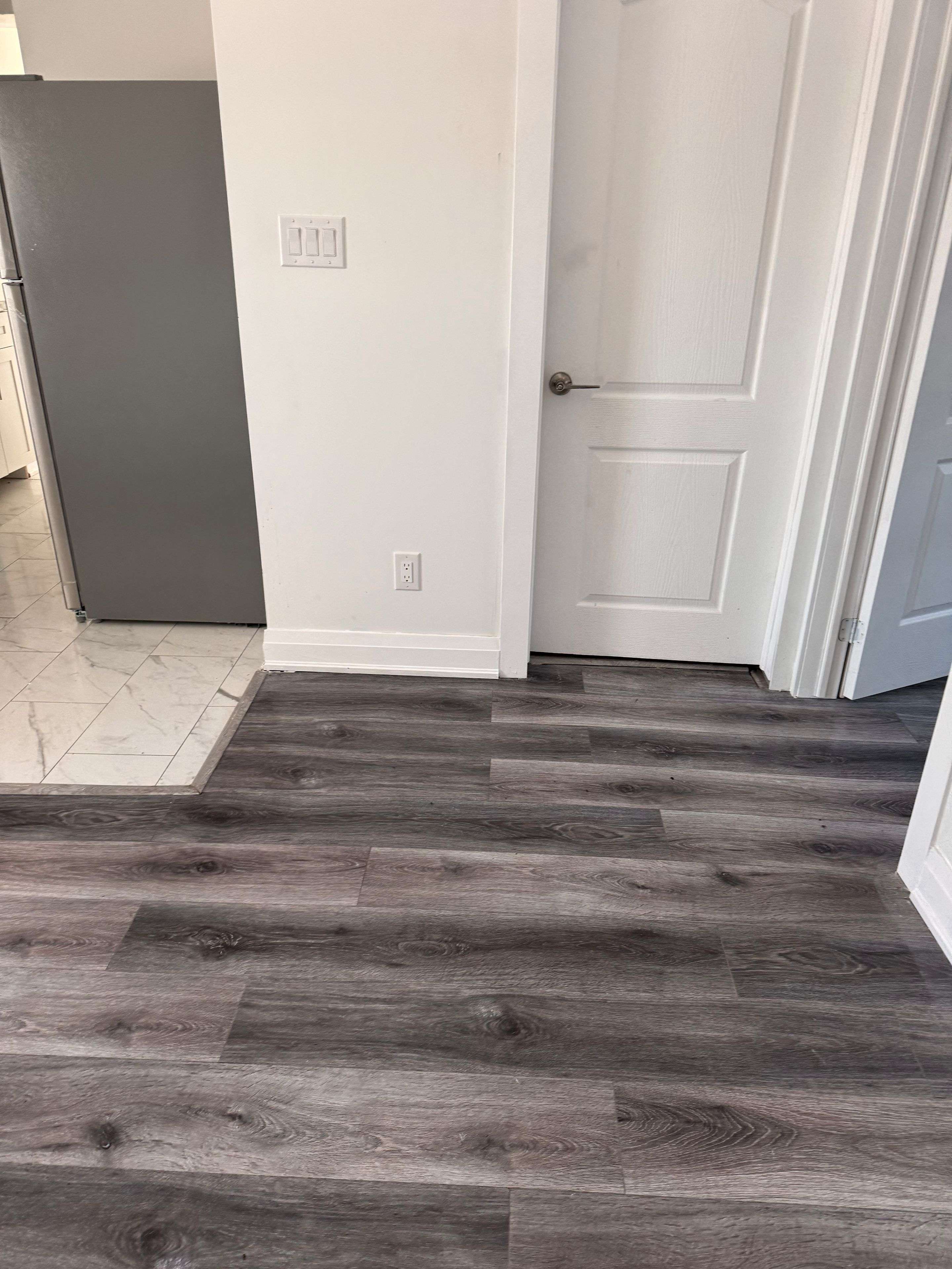 Windsor, ON N9A 1W1,293 Louis AVE