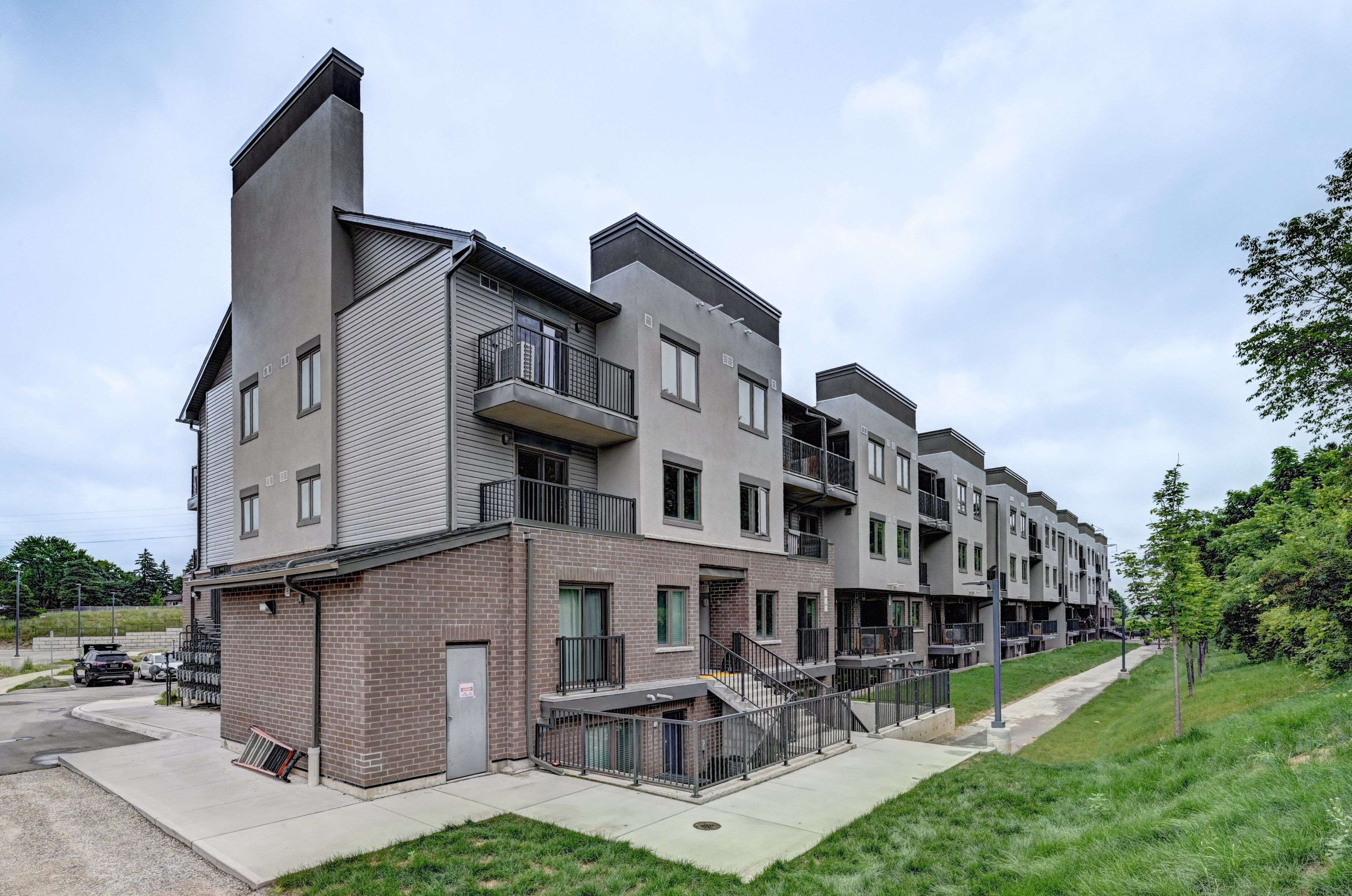 Cambridge, ON N3C 4N5,370 Fisher Mills RD ## C-38