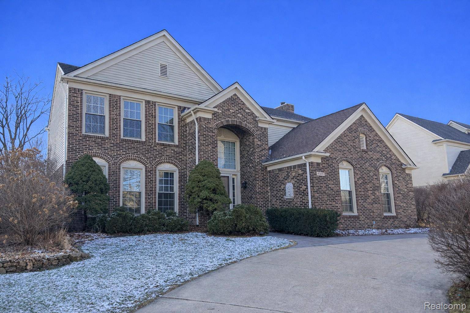 Canton, MI 48187,47497 Fox Run DR