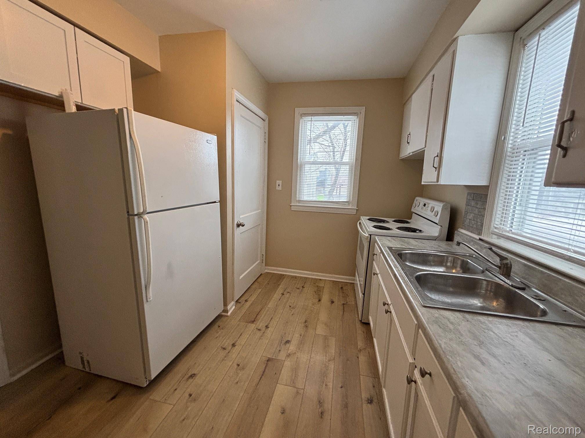 Eastpointe, MI 48021,22517 Petersburg AVE