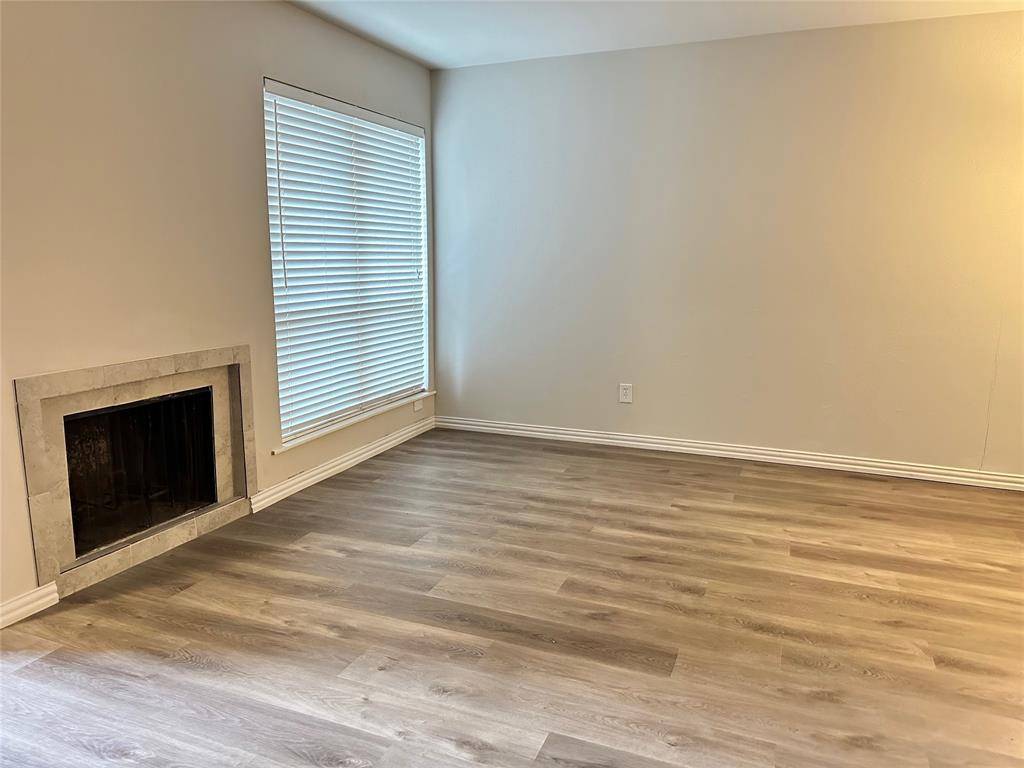 Dallas, TX 75220,Address not disclosed