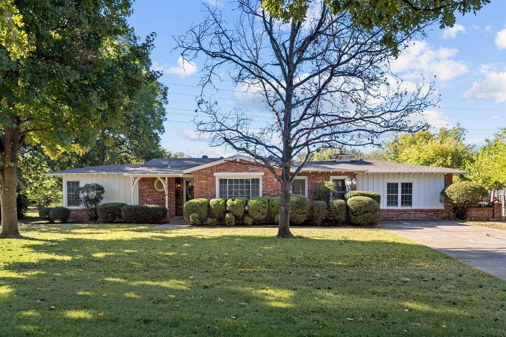 North Richland Hills, TX 76180,7016 Deville Drive