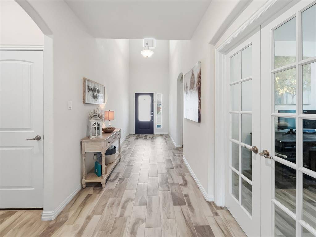 Fort Worth, TX 76052,14733 Equine Trail