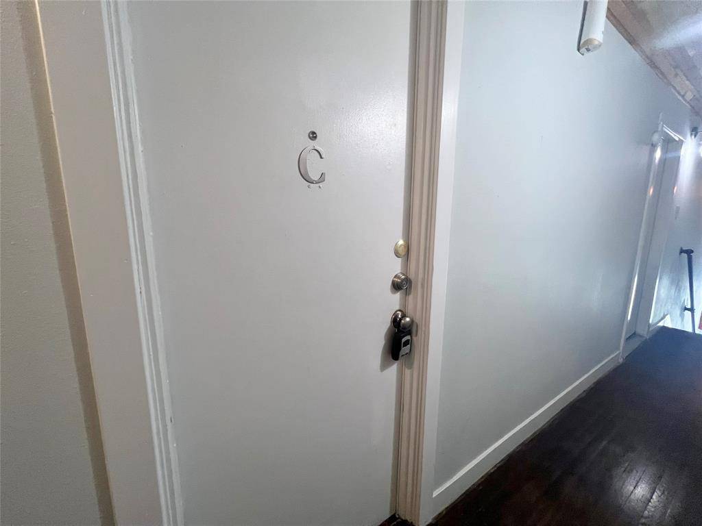 Dallas, TX 75208,1121 N Bishop Avenue #C