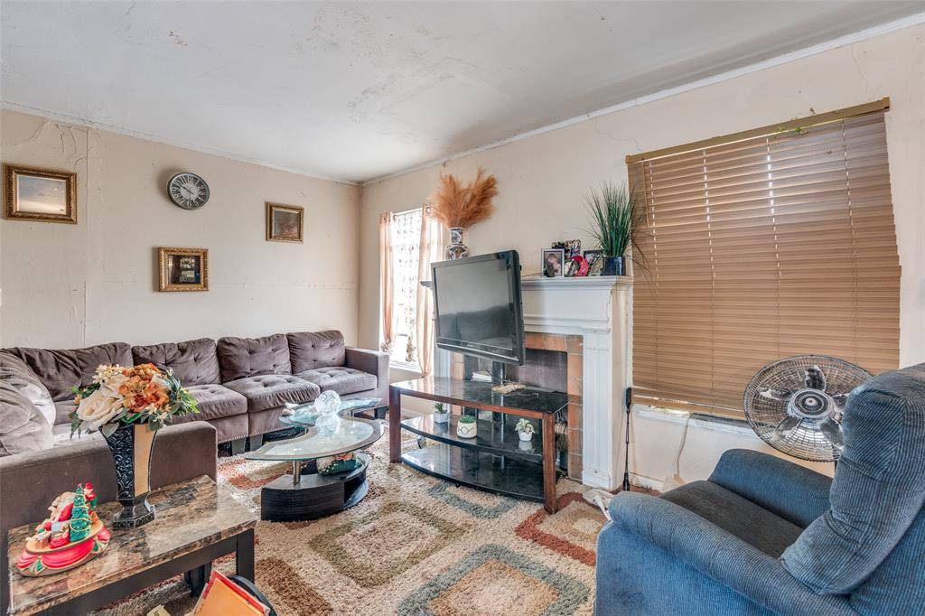 Dallas, TX 75216,3046 Fordham Road