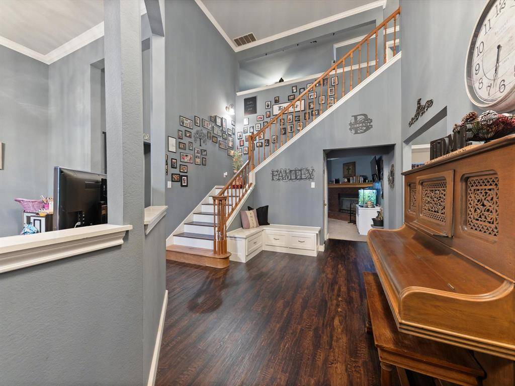 North Richland Hills, TX 76182,6836 Moss Lane