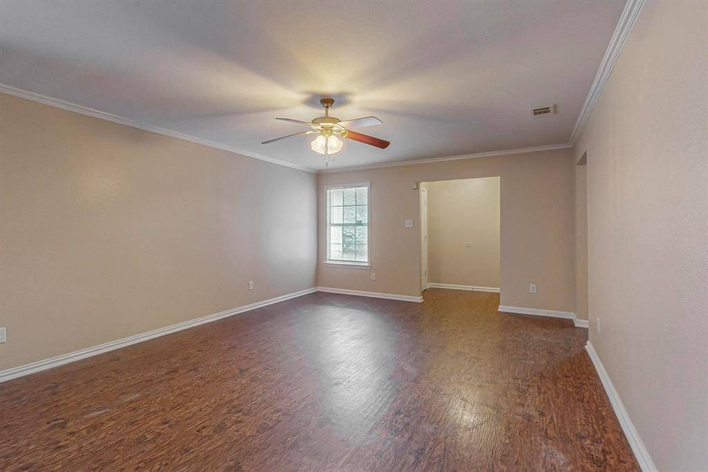 Dallas, TX 75236,4827 Mexico