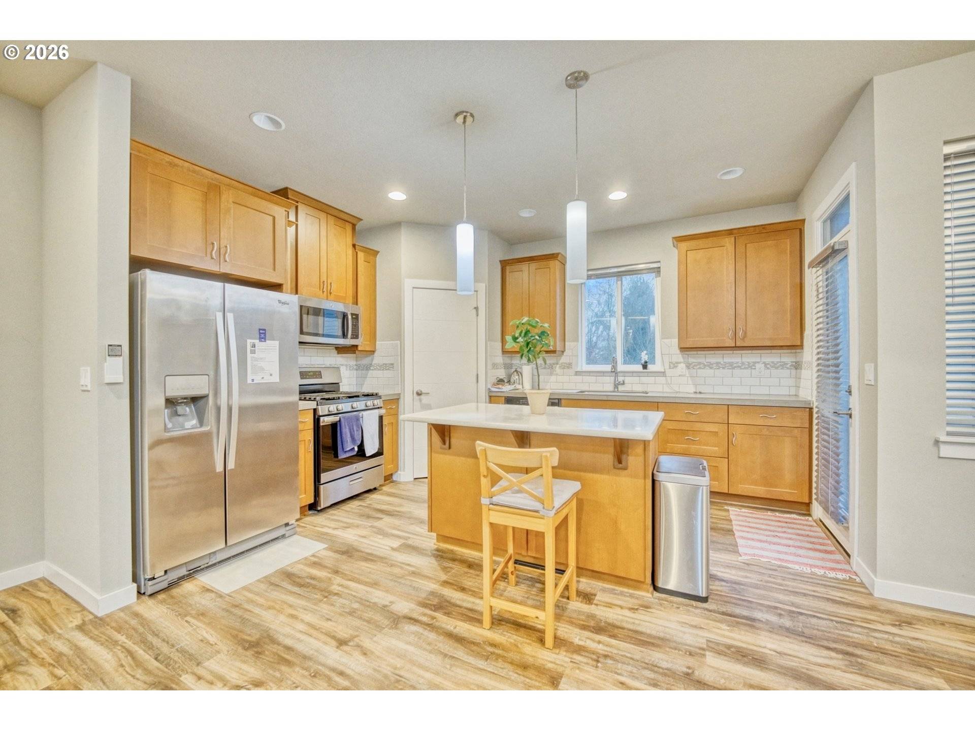 Beaverton, OR 97006,722 NW PEBBLESTONE LN