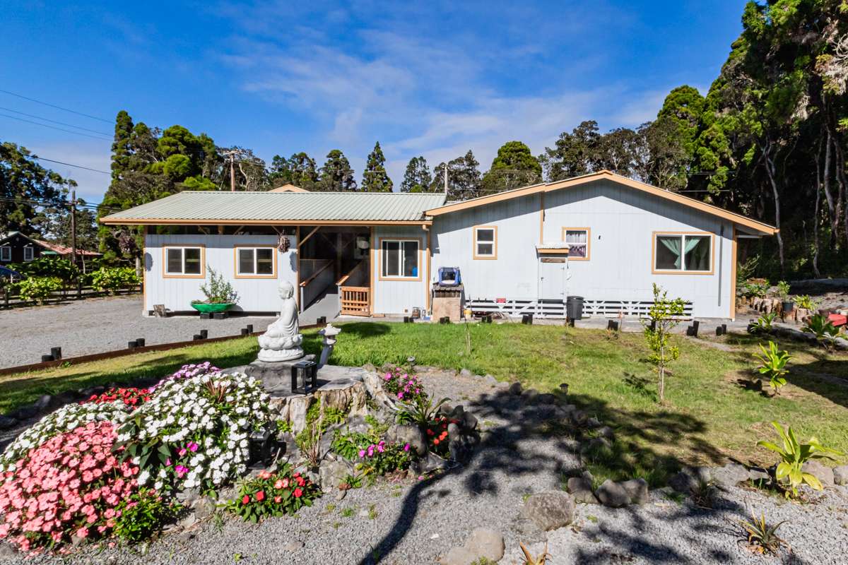 Volcano, HI 96785,11-4007 HALE OHIA RD #2