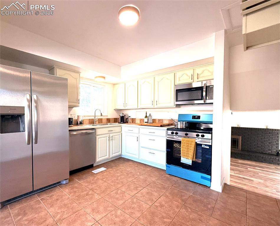 Pueblo, CO 81001,12 Briargate TER