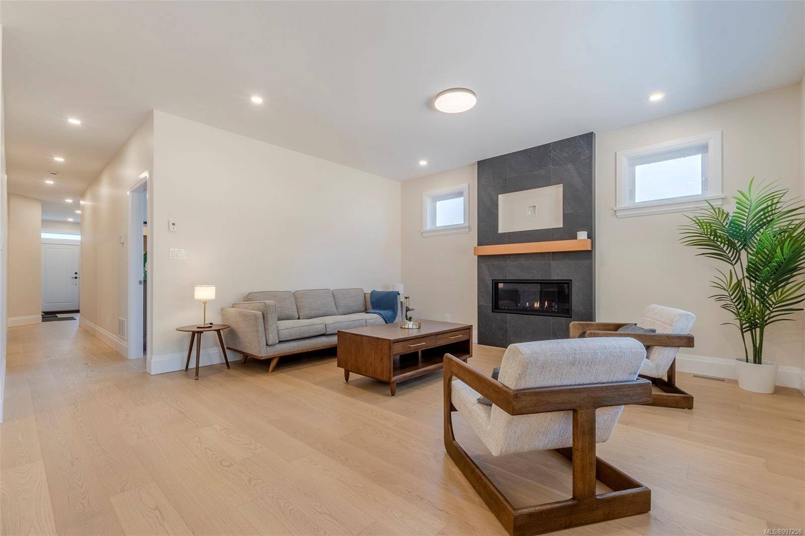 Duncan, BC V9L 0H7,1234 Viewtop Rd #109