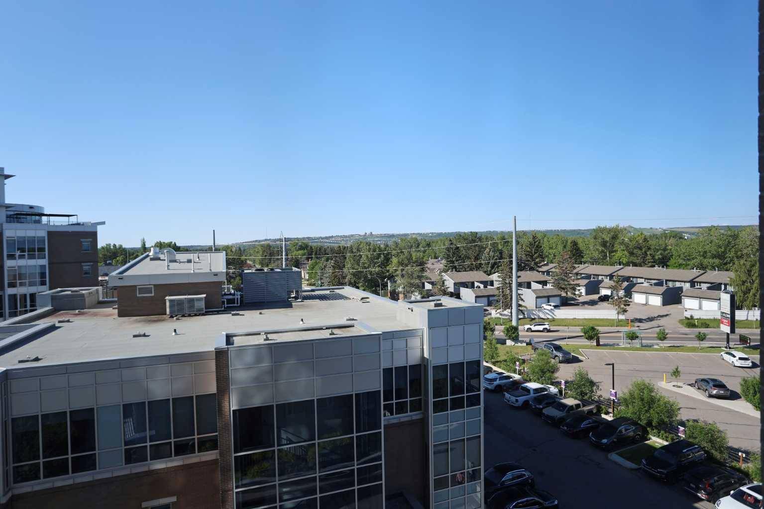 Calgary, AB T3A 2C5,16 Varsity Estates CIR NW #609