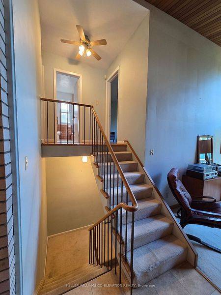 Toronto C12, ON M2P 1J1,36 Danville DR