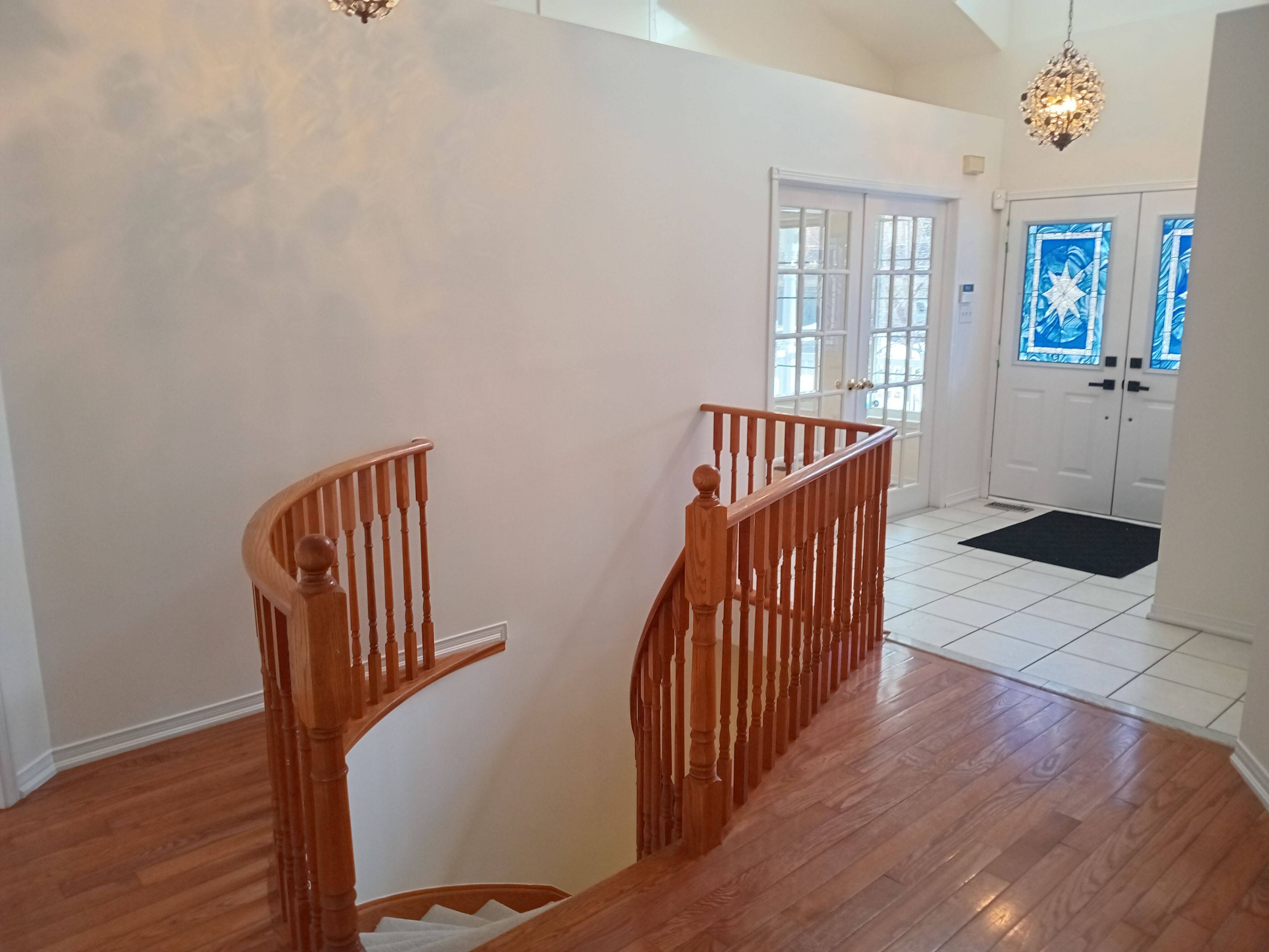 Whitby, ON L1M 2E8,16 Corridale AVE