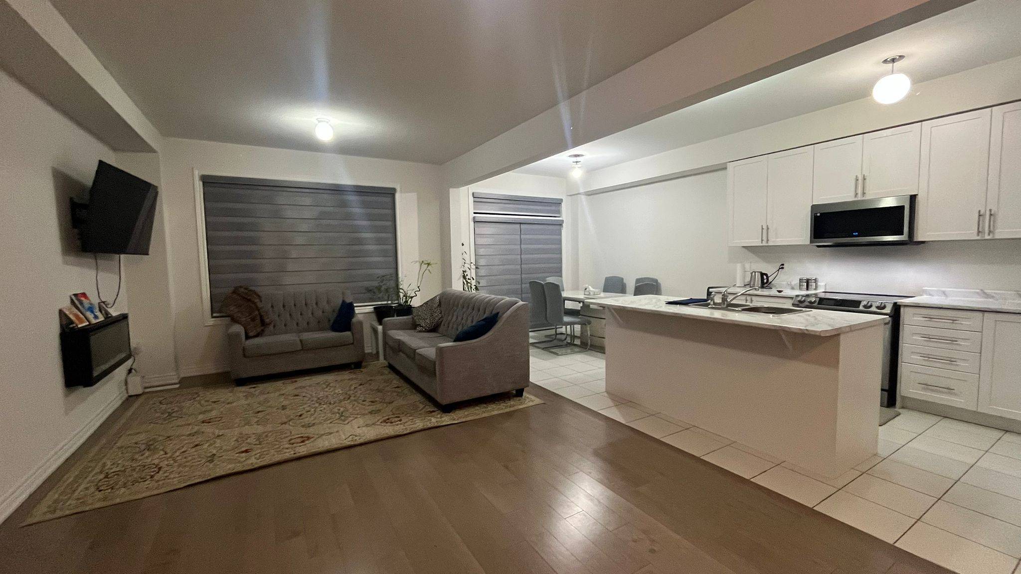 Whitby, ON L1P 0H4,48 Littlewood DR