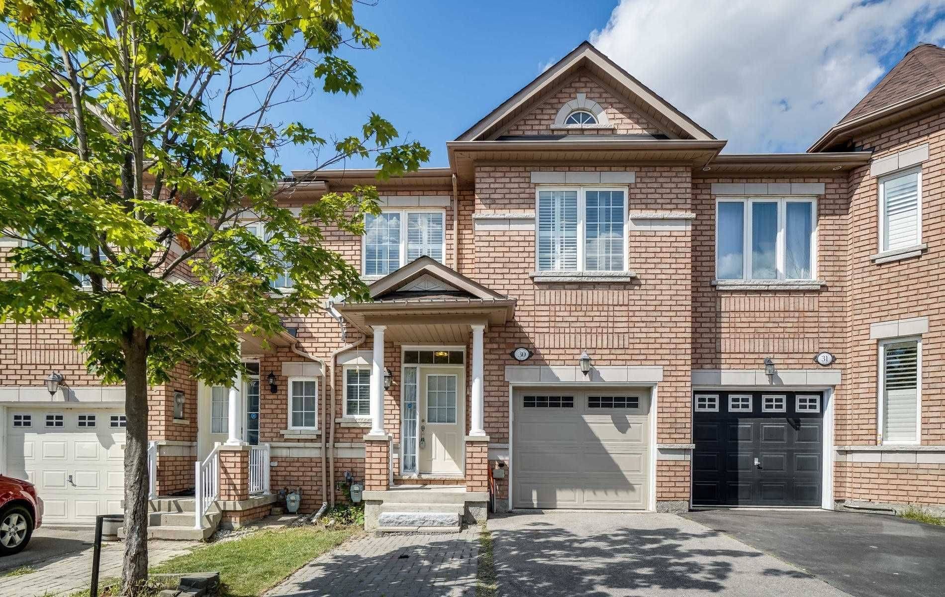 Richmond Hill, ON L4E 4Y3,8 Townwood DR #30