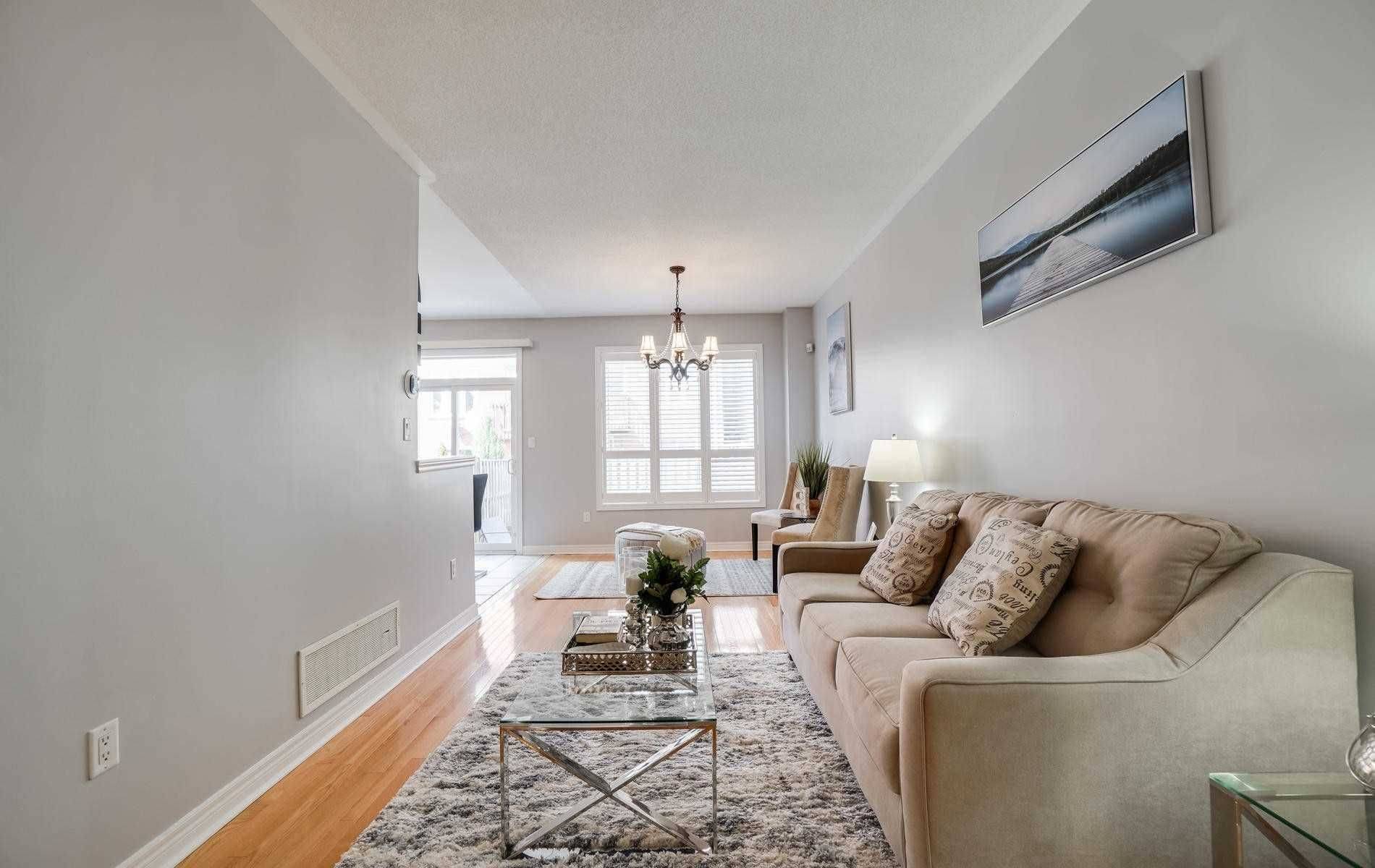 Richmond Hill, ON L4E 4Y3,8 Townwood DR #30