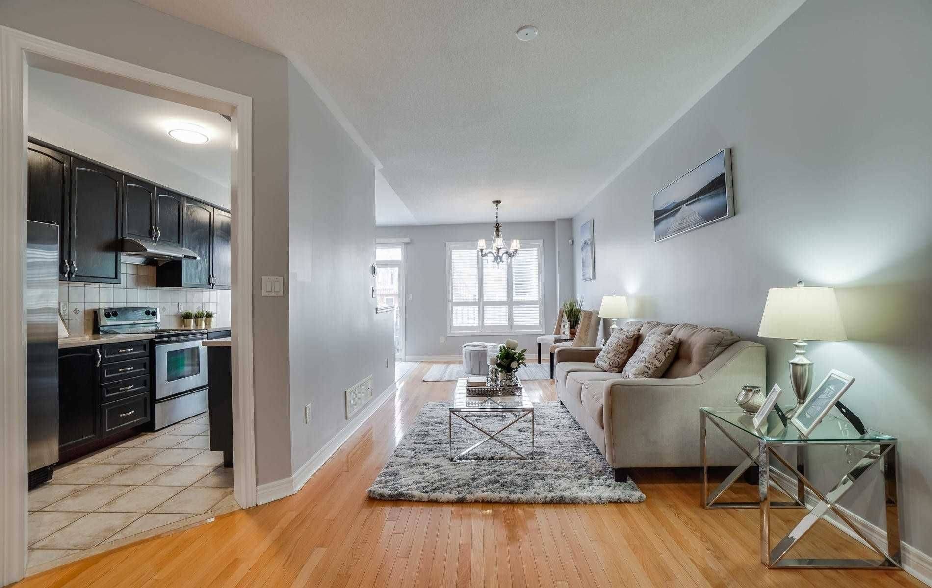 Richmond Hill, ON L4E 4Y3,8 Townwood DR #30