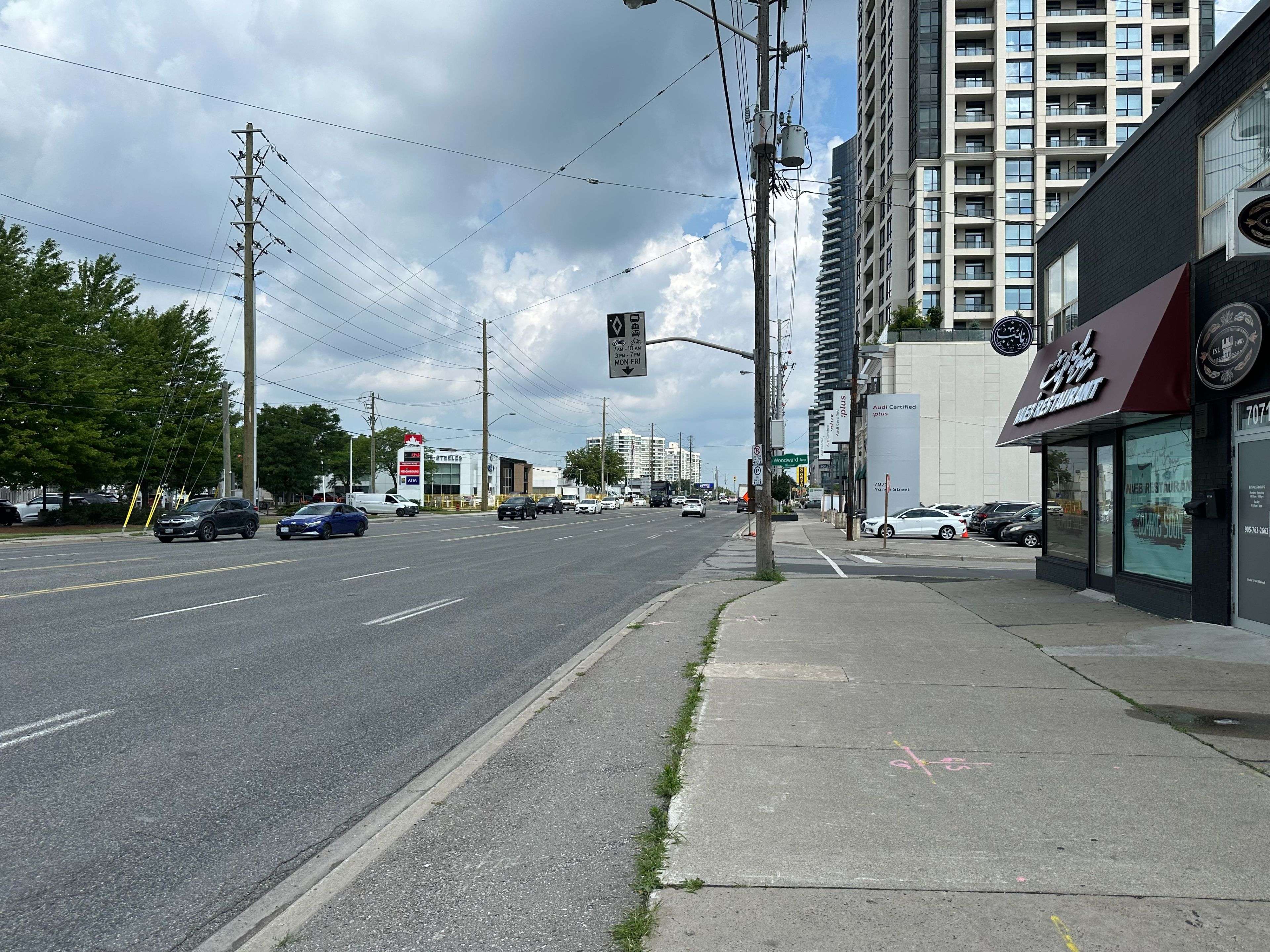 Markham, ON L3T 2A6,7061 Yonge ST #2C