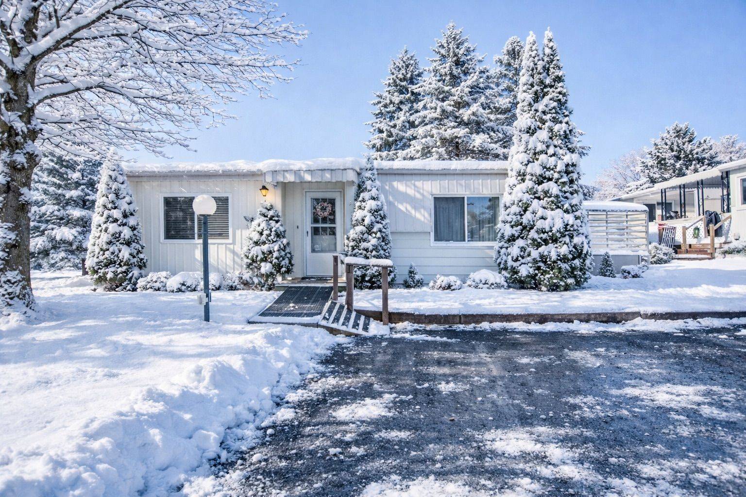 Innisfil, ON L9S 1N6,2 Norris Arm N/A