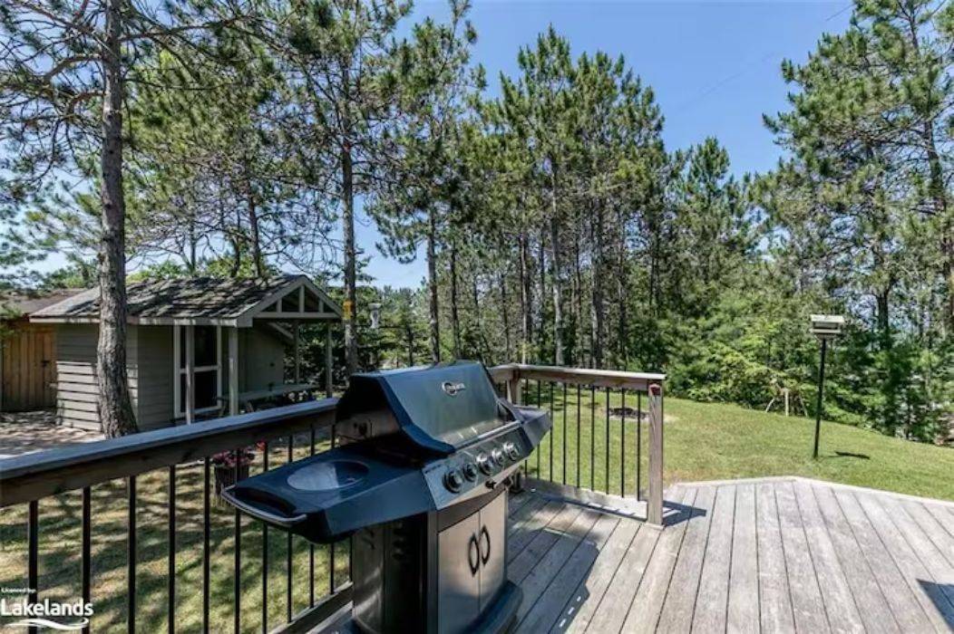 Tiny, ON L0L 2T0,12 SWIFTS LN