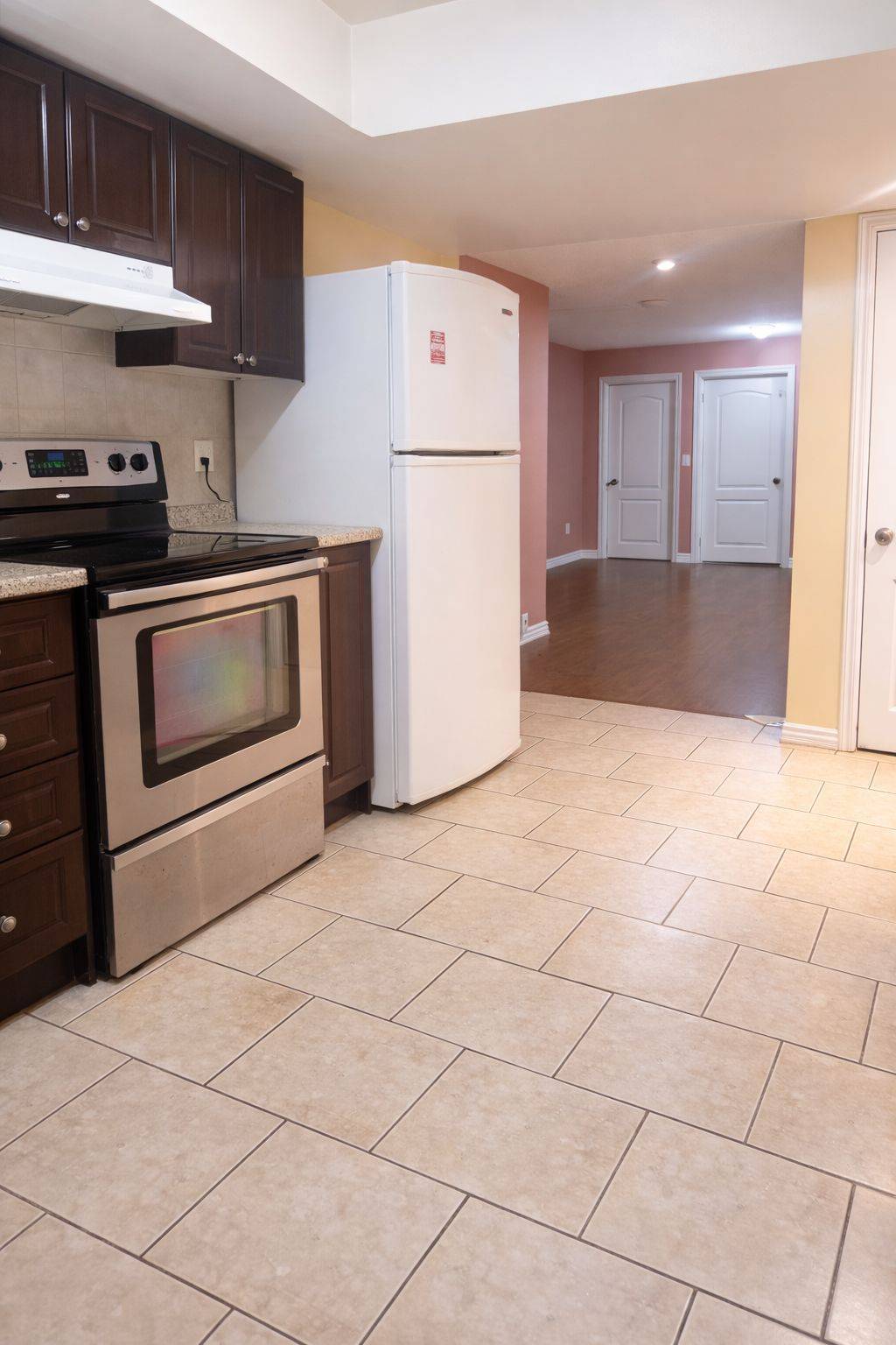 Toronto W10, ON M9W 6X4,3 Westowanis DR