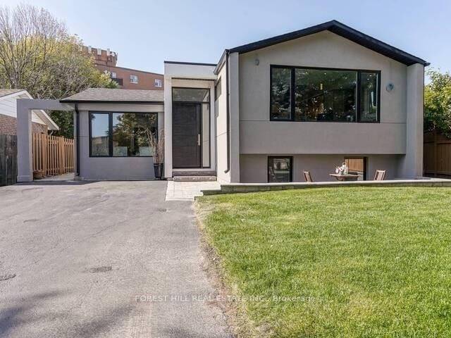 Oakville, ON L6H 1A4,181 North Service RD E #L-2