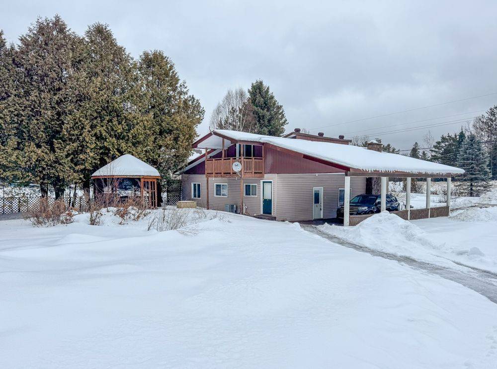 Highlands East, ON K0M 1R0,1007 Dewey ST