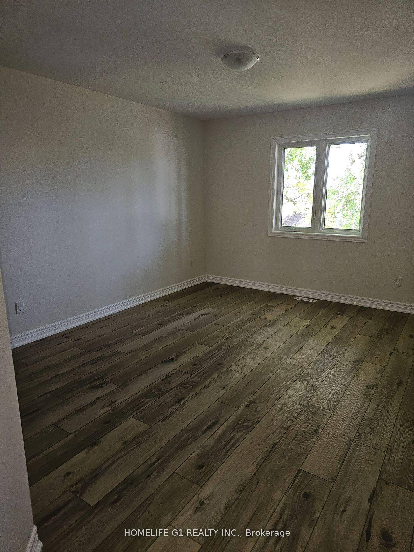 St. Catharines, ON L2S 0G7,17 Shamrock Common #17