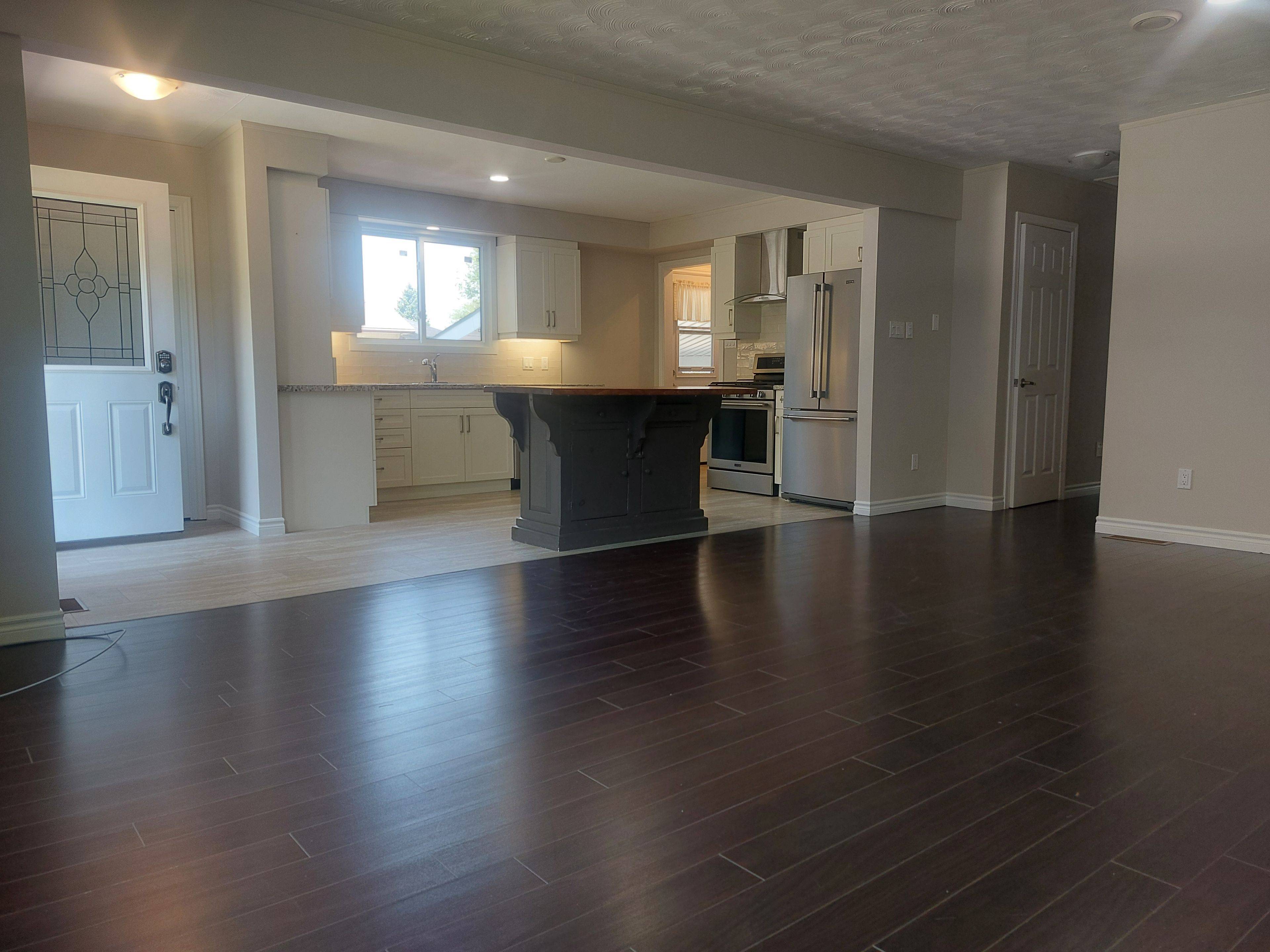 Goderich, ON N7A 3M7,377 South ST S