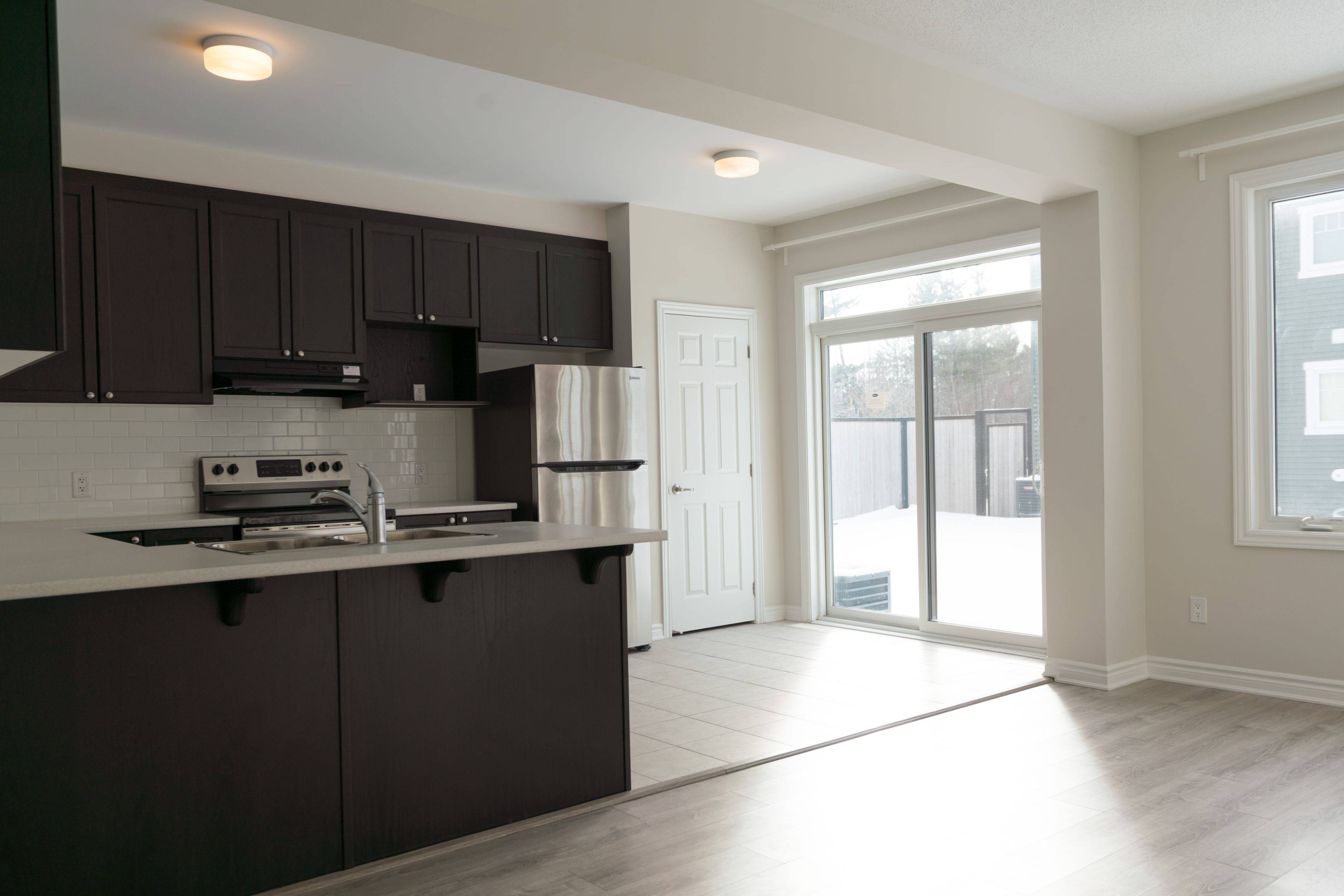 Stittsville - Munster - Richmond, ON K2S 2Z7,540 CULDAFF RD