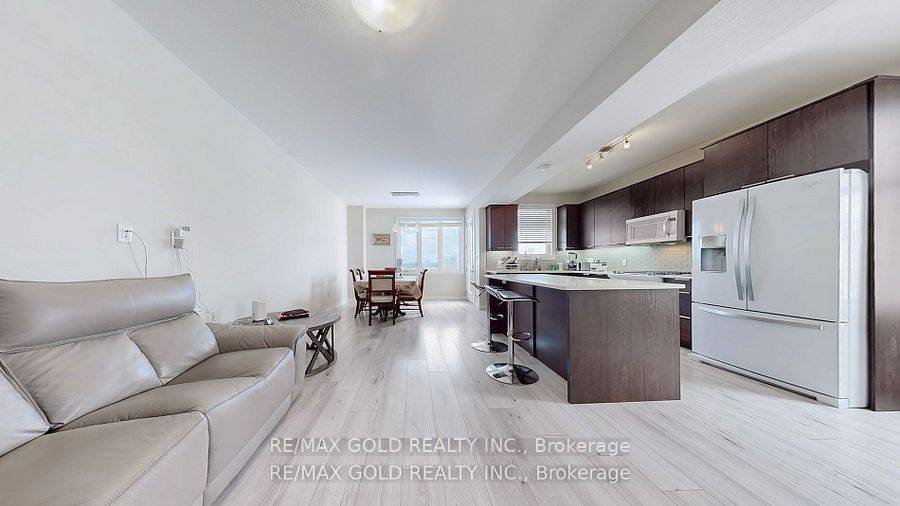 London North, ON N6H 0J7,997 West Village SQ