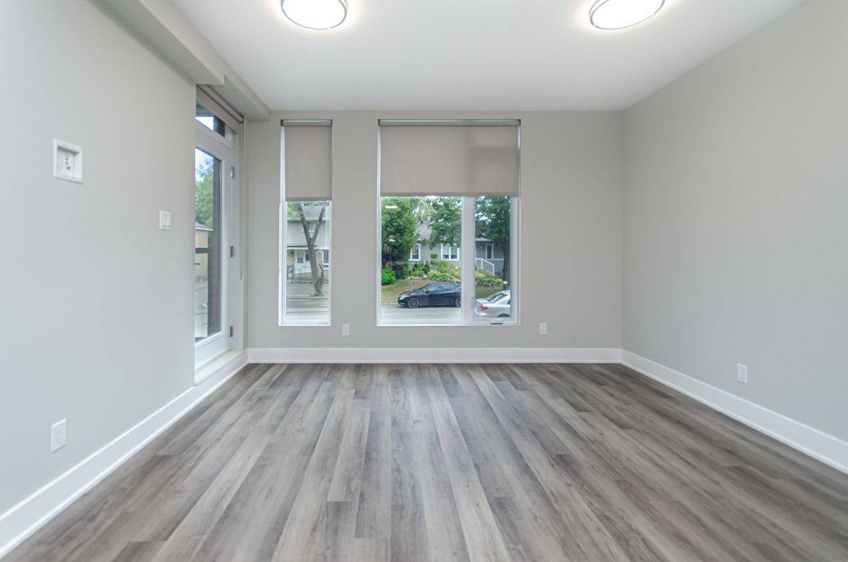 Carlington - Central Park, ON K1Z 8G7,1295 Summerville AVE #303