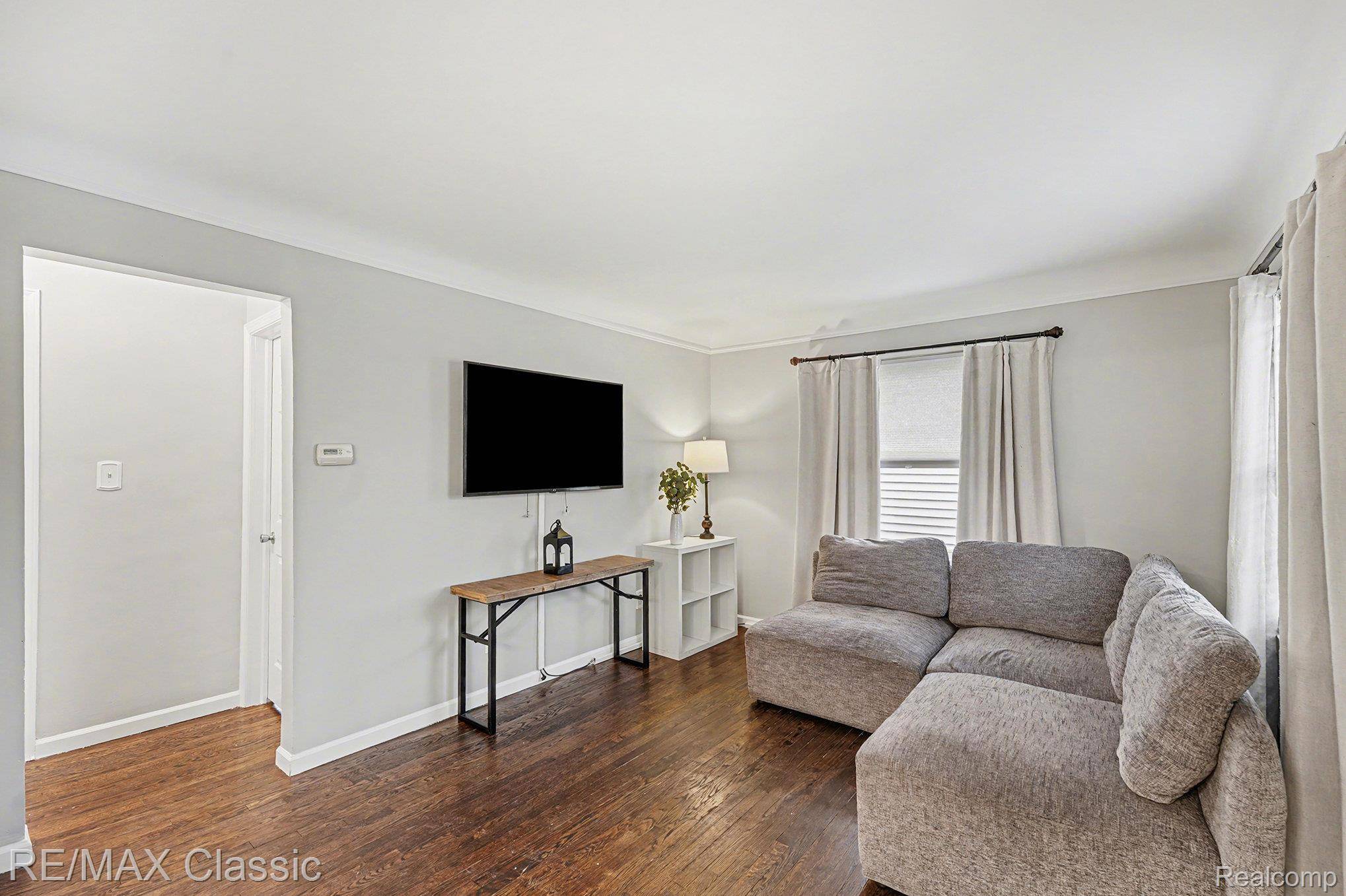 Farmington, MI 48336,23072 Lilac ST