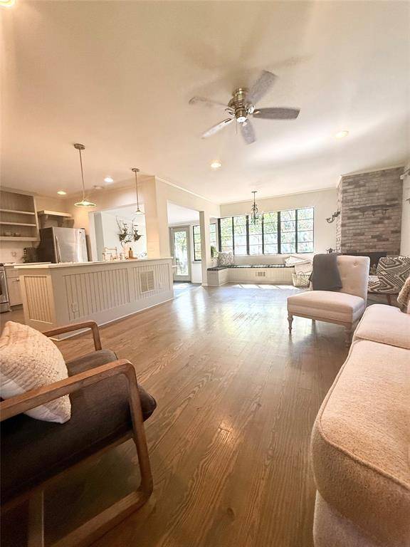 Dallas, TX 75211,2850 Claudette Avenue